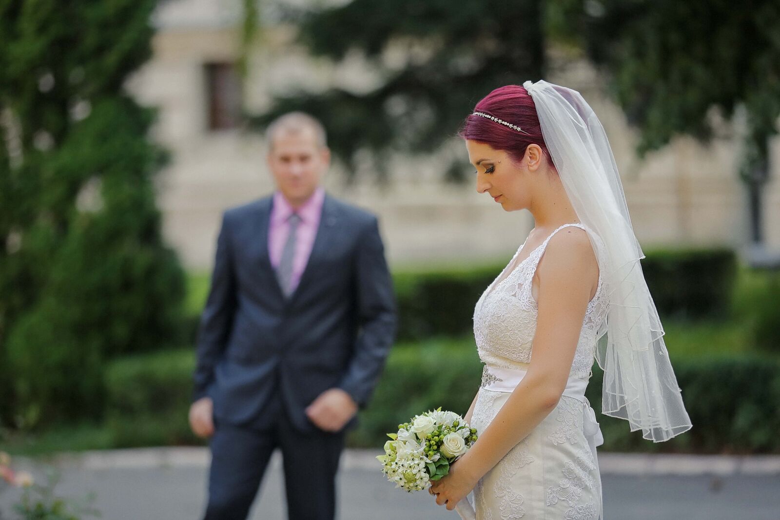 Canon EOS 5D Mark III sample photo. Wedding bouquet, glamour, wedding photography