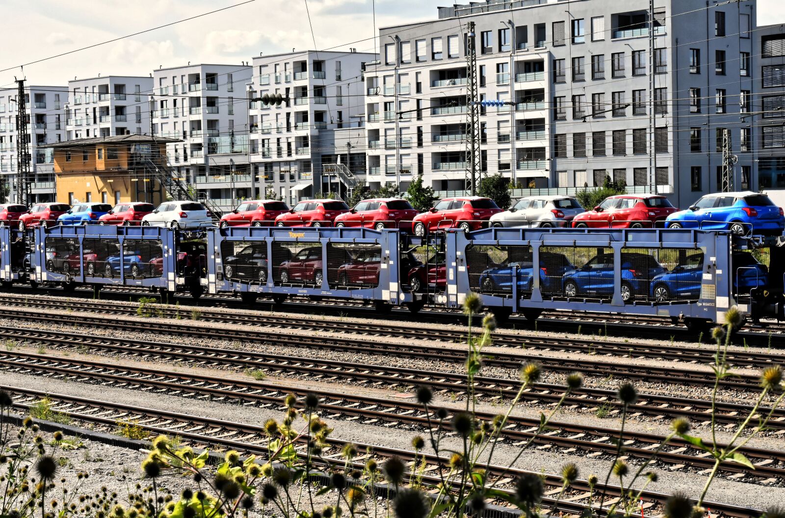Nikon D7200 sample photo. Autotransport, train, rail photography