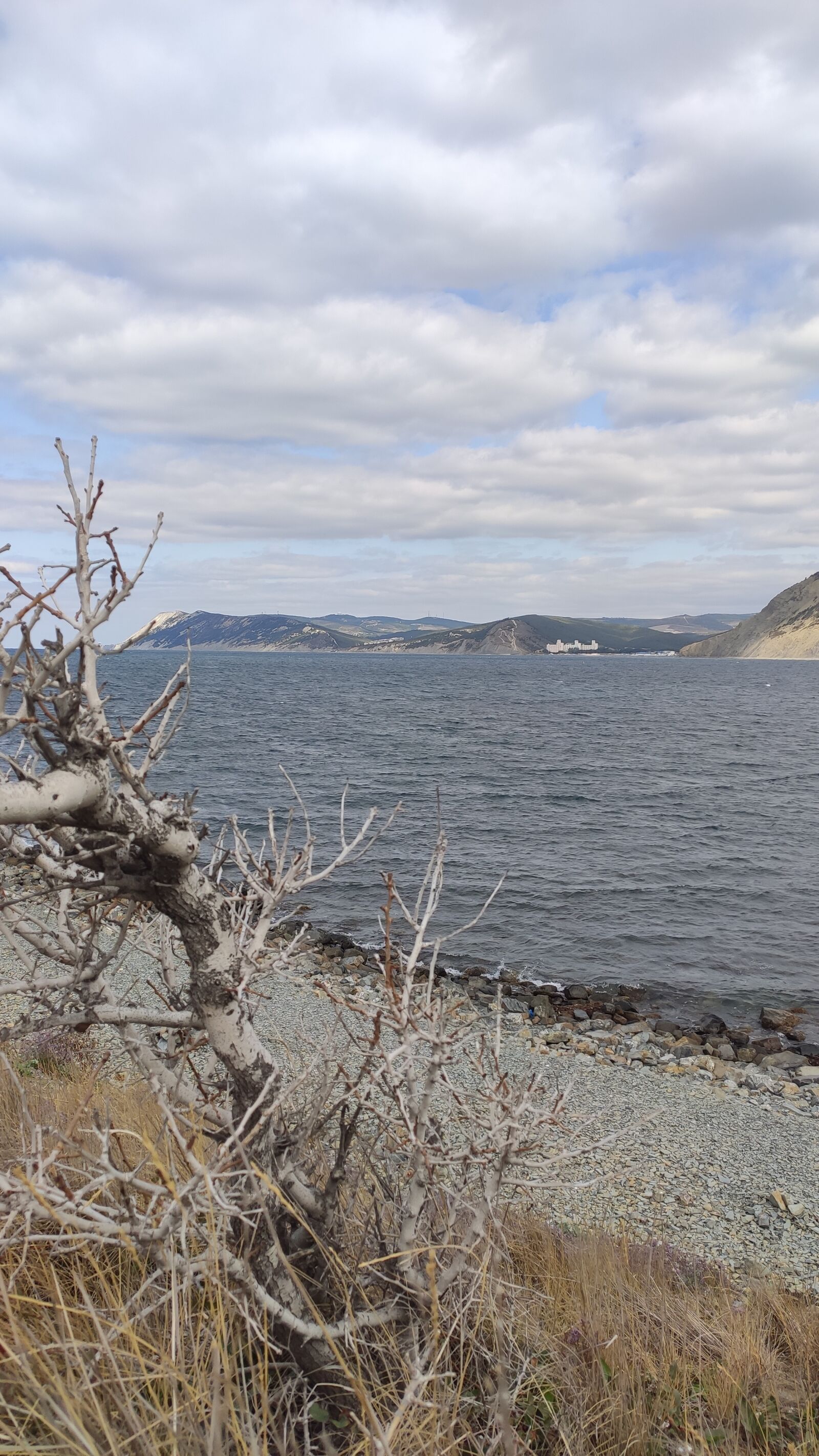 Xiaomi Mi 9T sample photo. Sea, mountains, nature photography