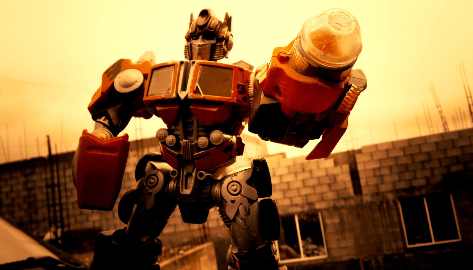 Samsung WB100/  WB101 sample photo. Fotografia, optimus, prime, transformers photography