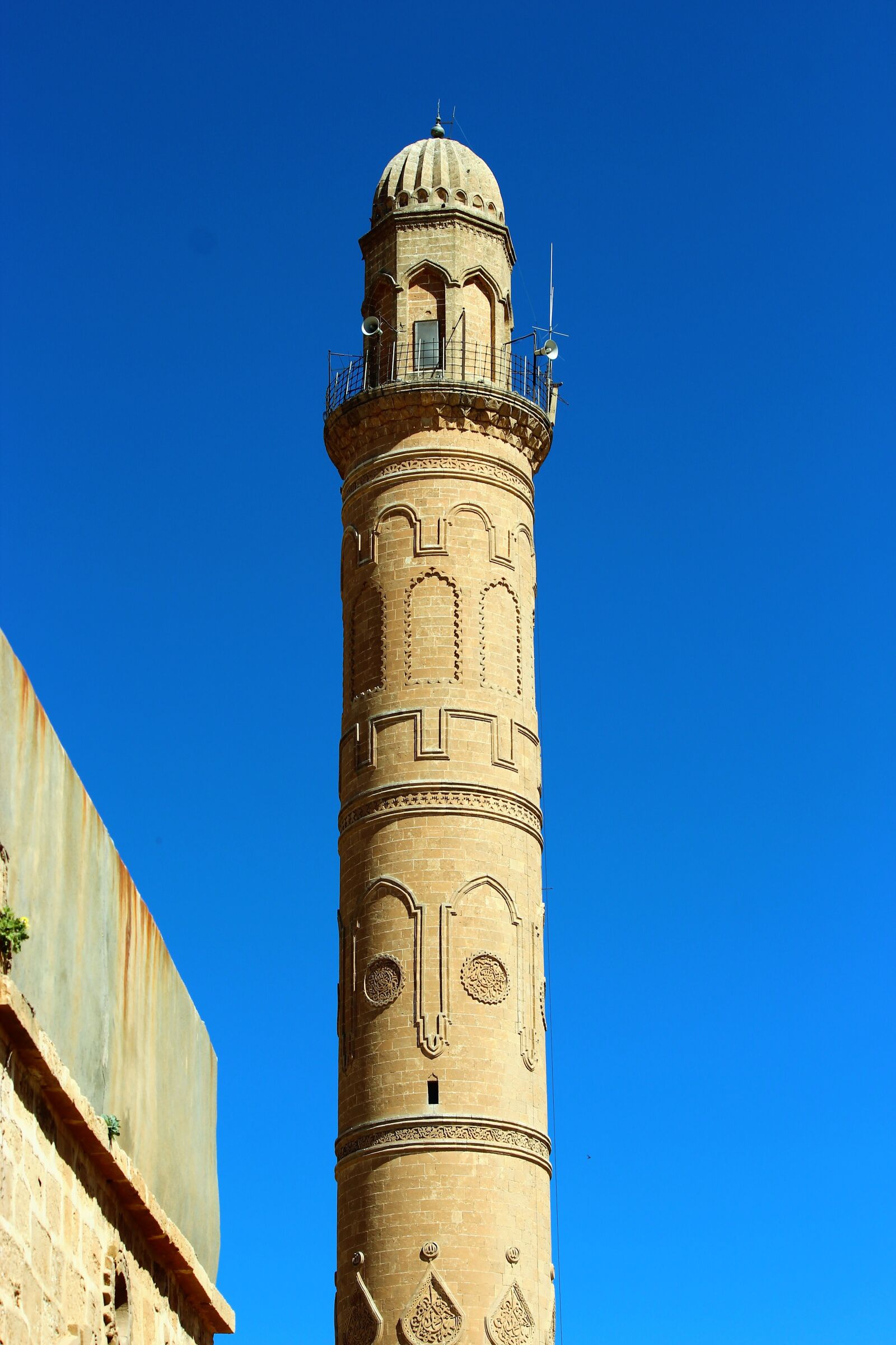 Canon EOS 600D (Rebel EOS T3i / EOS Kiss X5) sample photo. Architecture, travel, tower photography