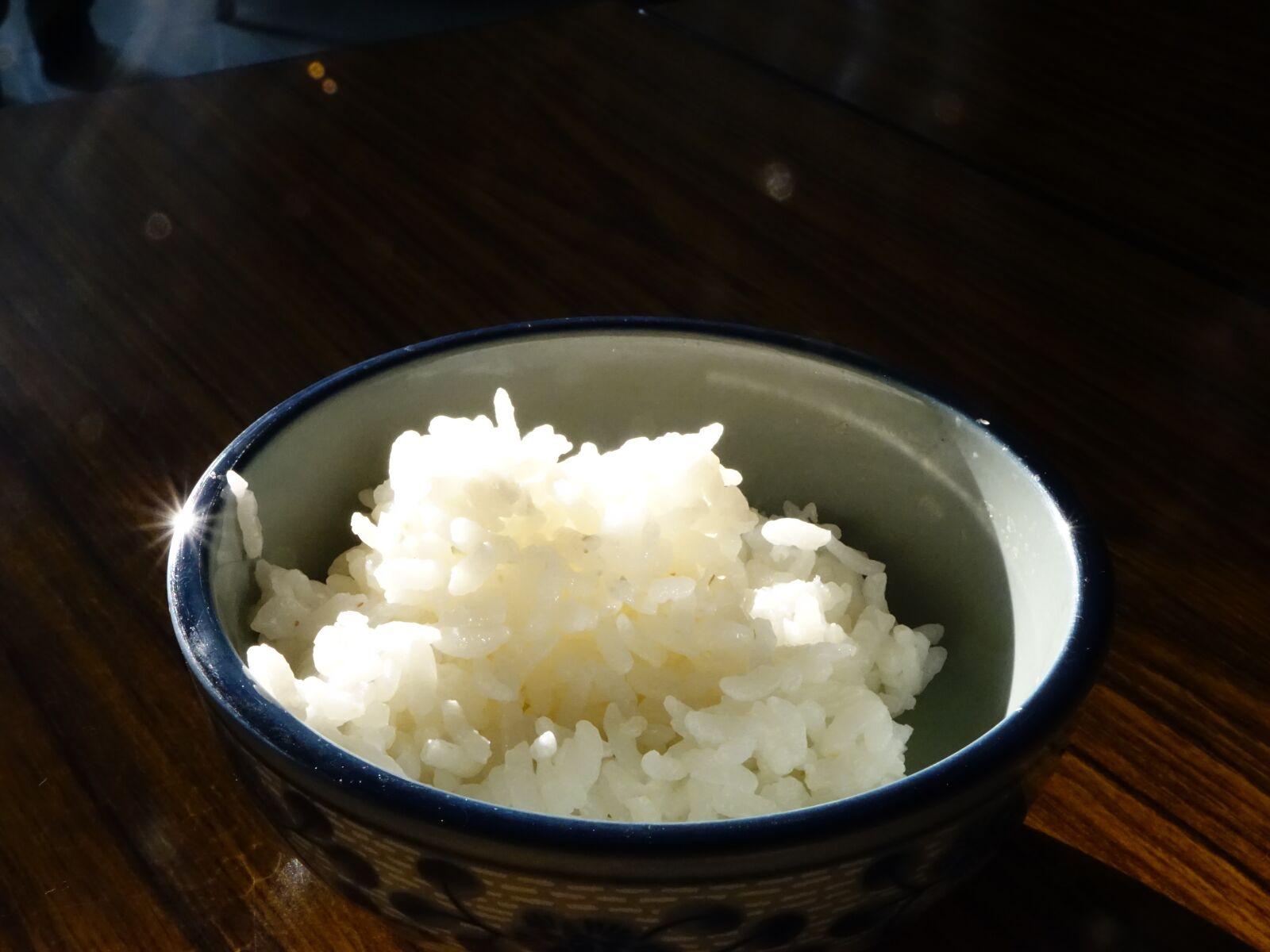 Sony Cyber-shot DSC-RX10 sample photo. Plain cooked rice, food photography