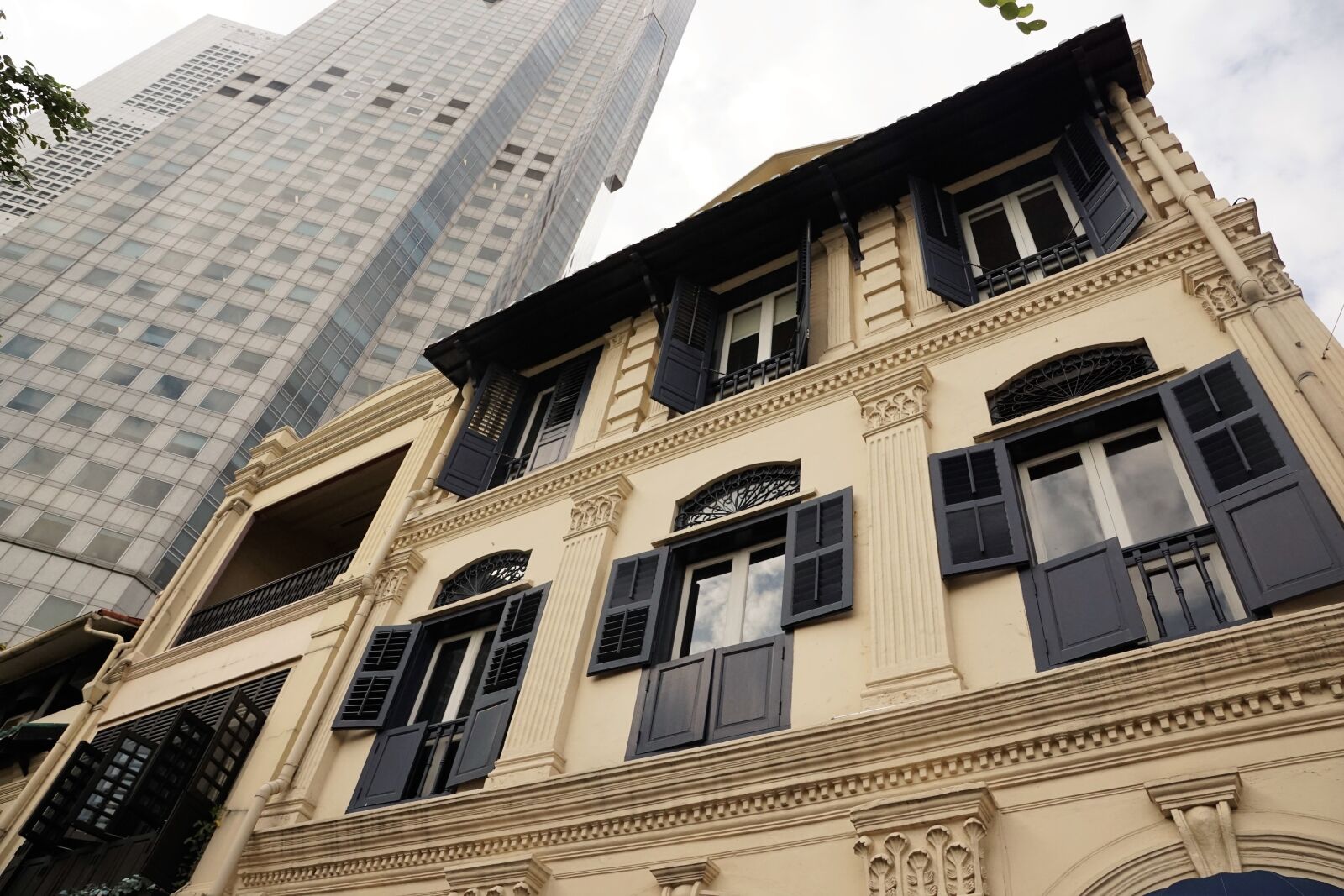 Sony ILCA-77M2 + Sony DT 16-50mm F2.8 SSM sample photo. Architecture, building, city photography