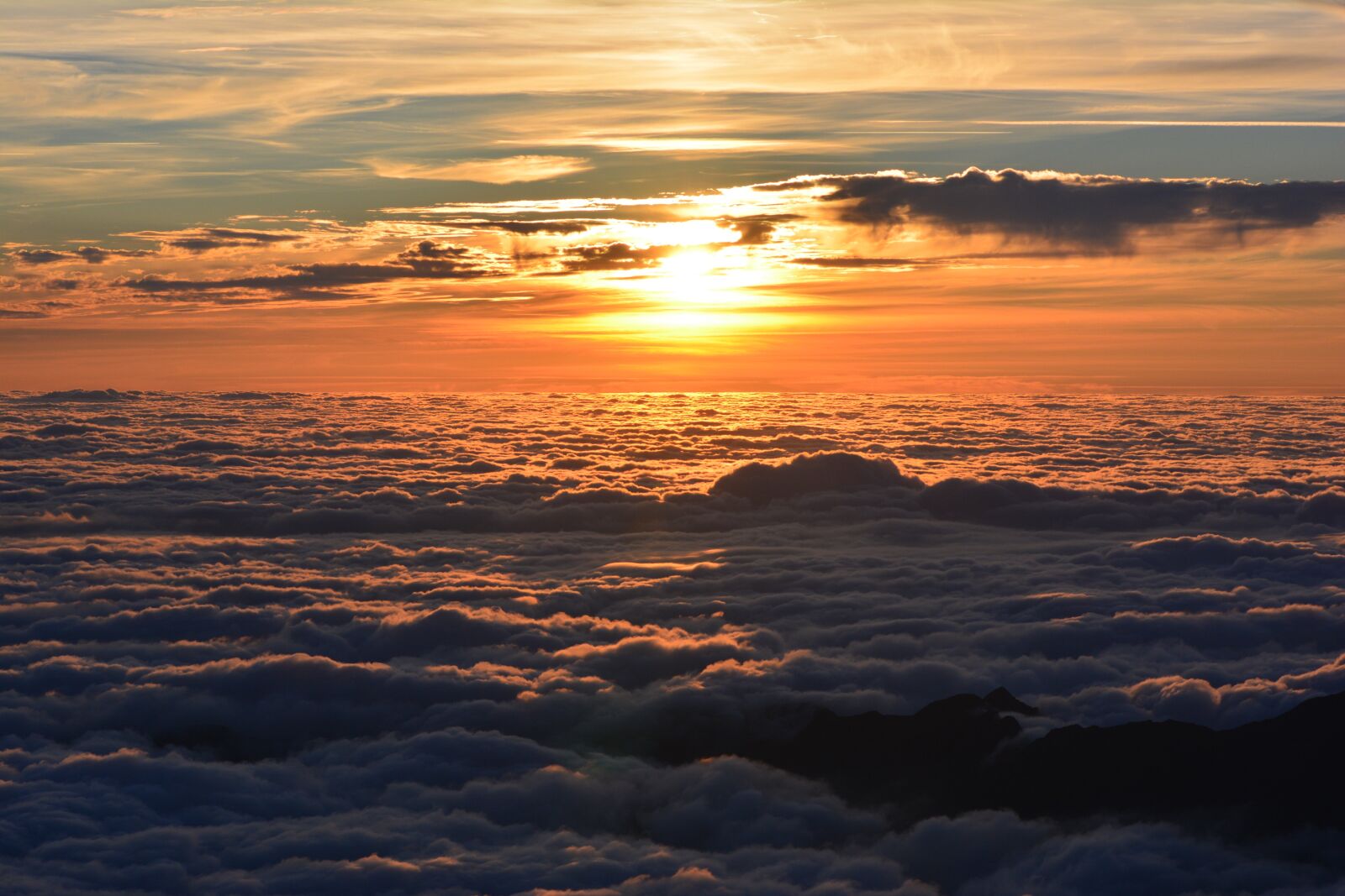 Nikon D5200 sample photo. Sunset, clouds, twilight photography