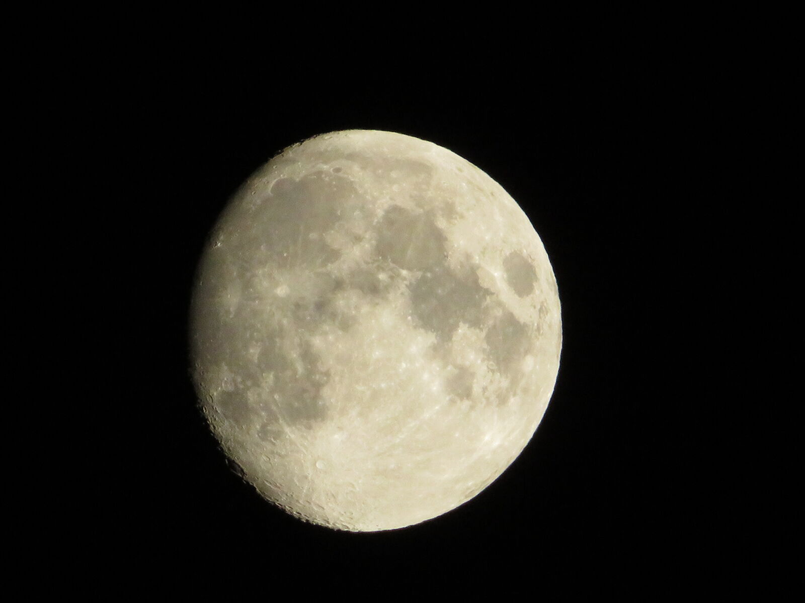 Canon PowerShot SX540 HS sample photo. Moon photography