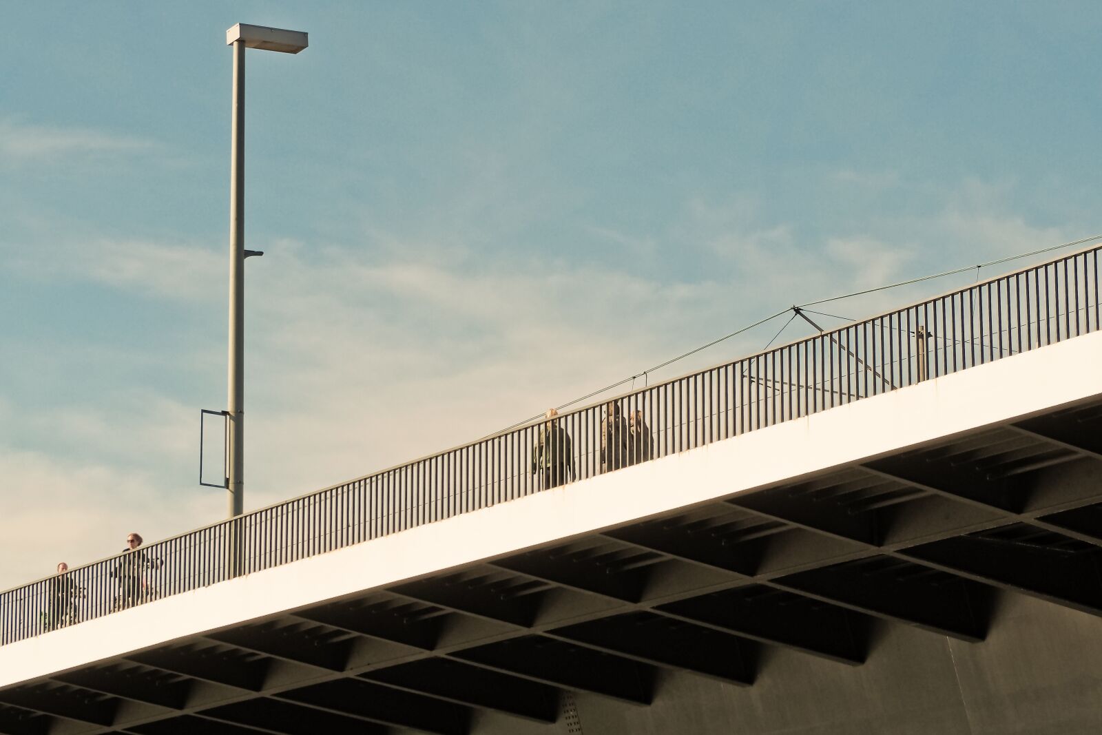 Olympus OM-D E-M10 sample photo. Bridge, architecture, railing photography