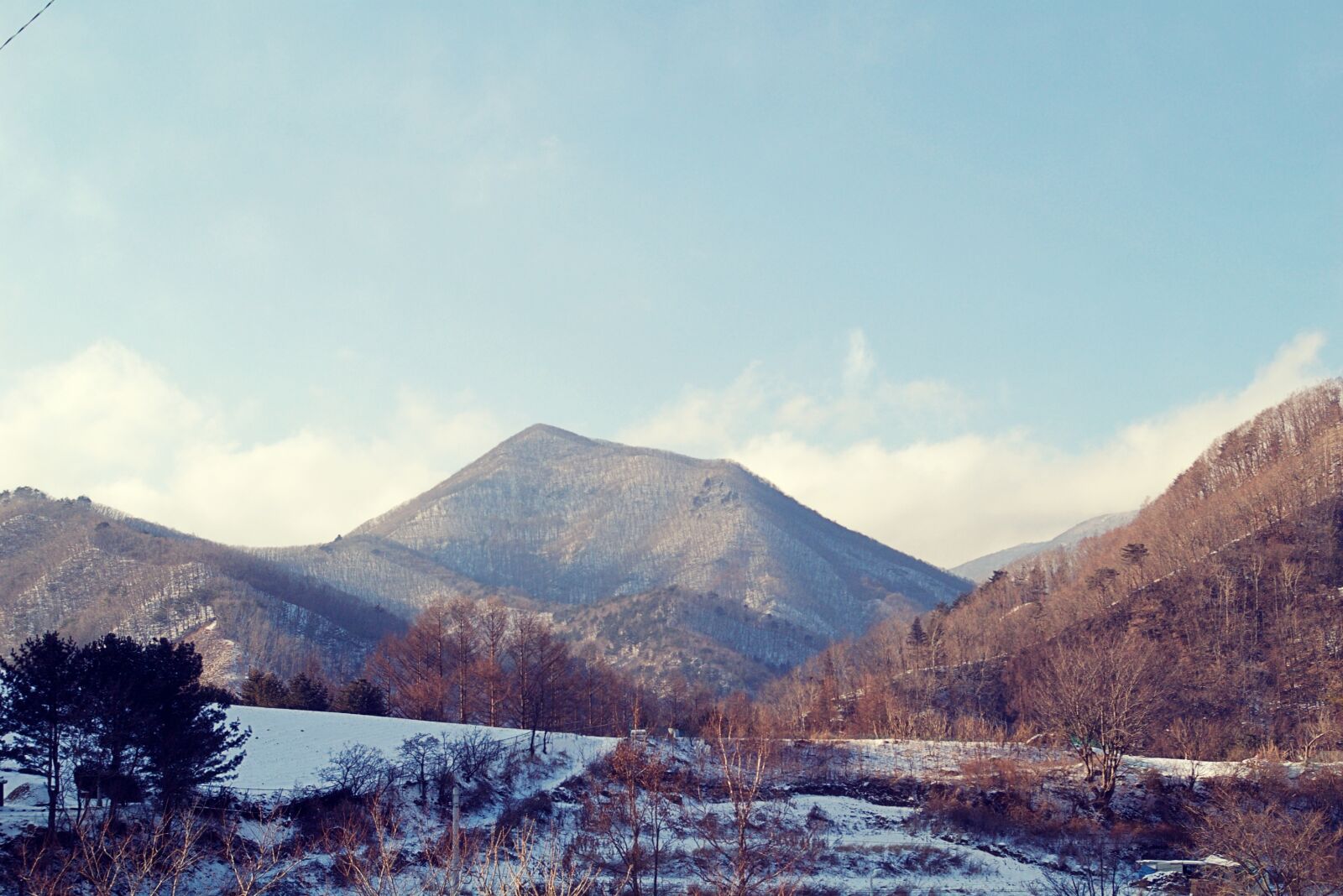 Pentax *ist DS sample photo. Mountain, winter, climbing photography