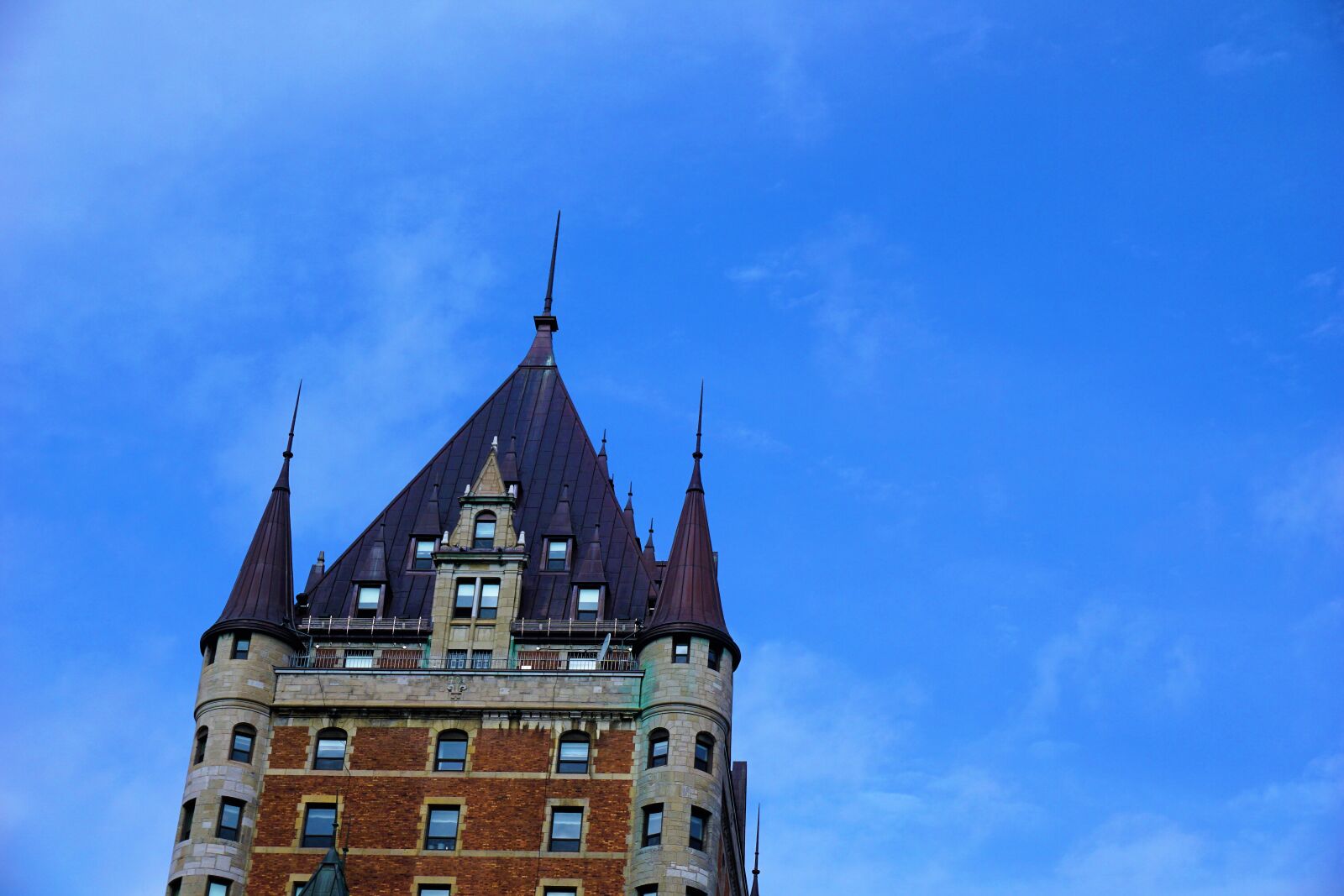 Sony a6000 sample photo. Chateau, frontenac, quebec, sky photography