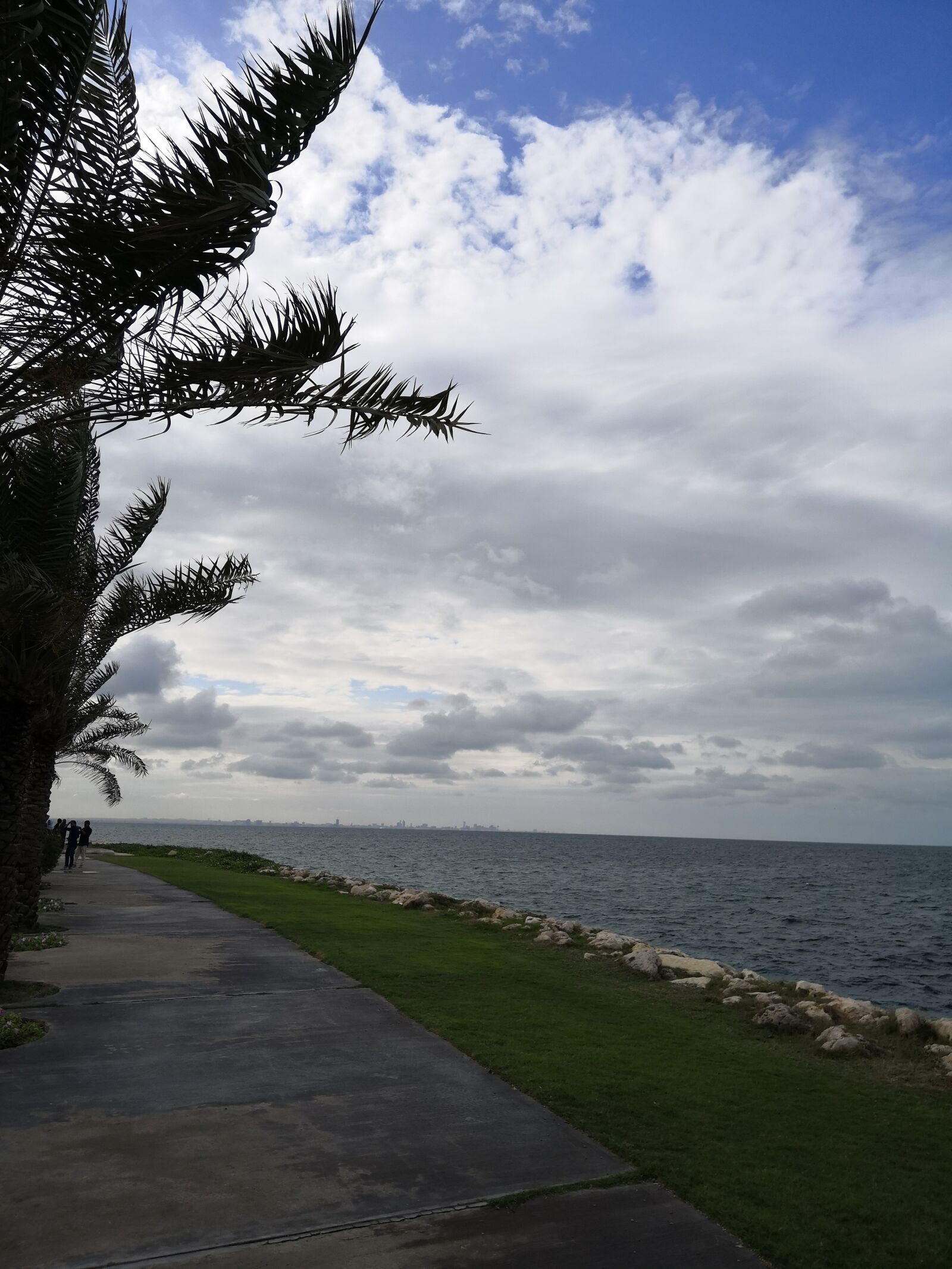 HUAWEI Honor Play sample photo. Sky, ocean, blue photography
