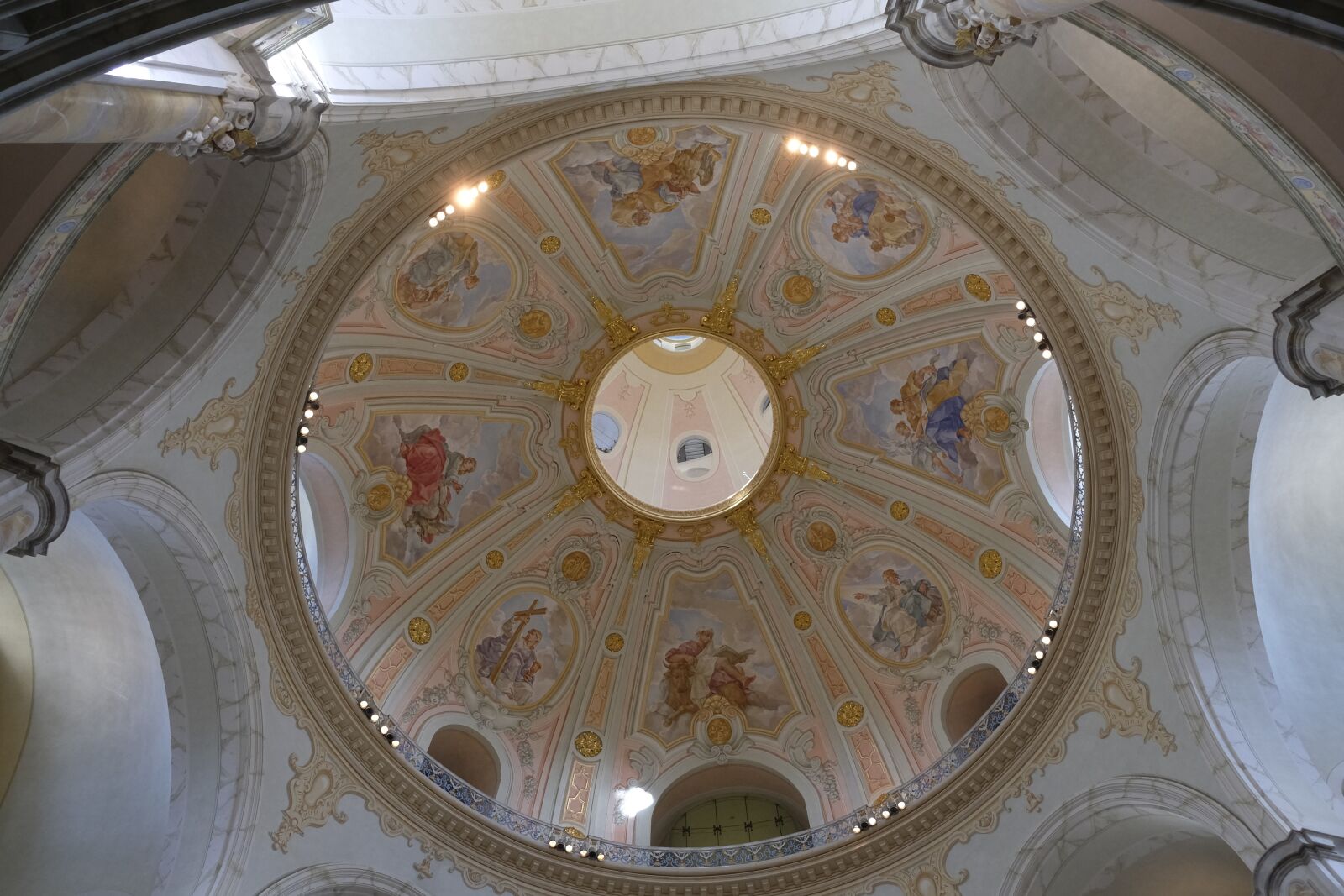 Fujifilm XF 18-55mm F2.8-4 R LM OIS sample photo. Church, frauenkirche, dresden photography