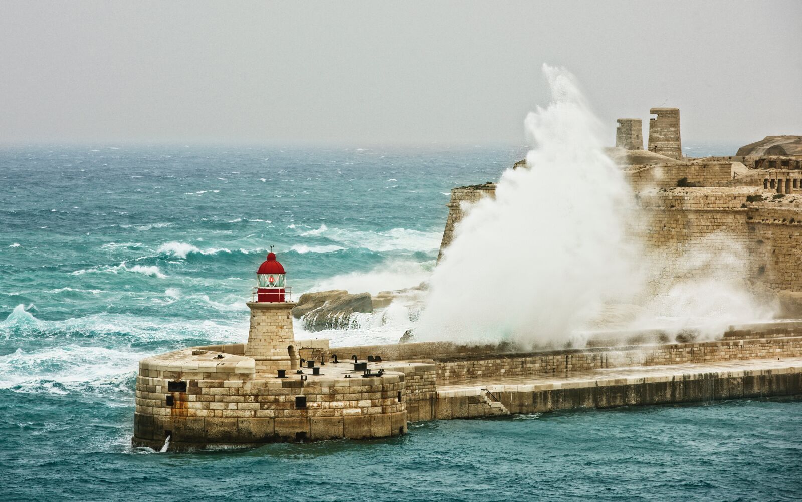 Nikon D810 sample photo. Weather, strom, architecture photography