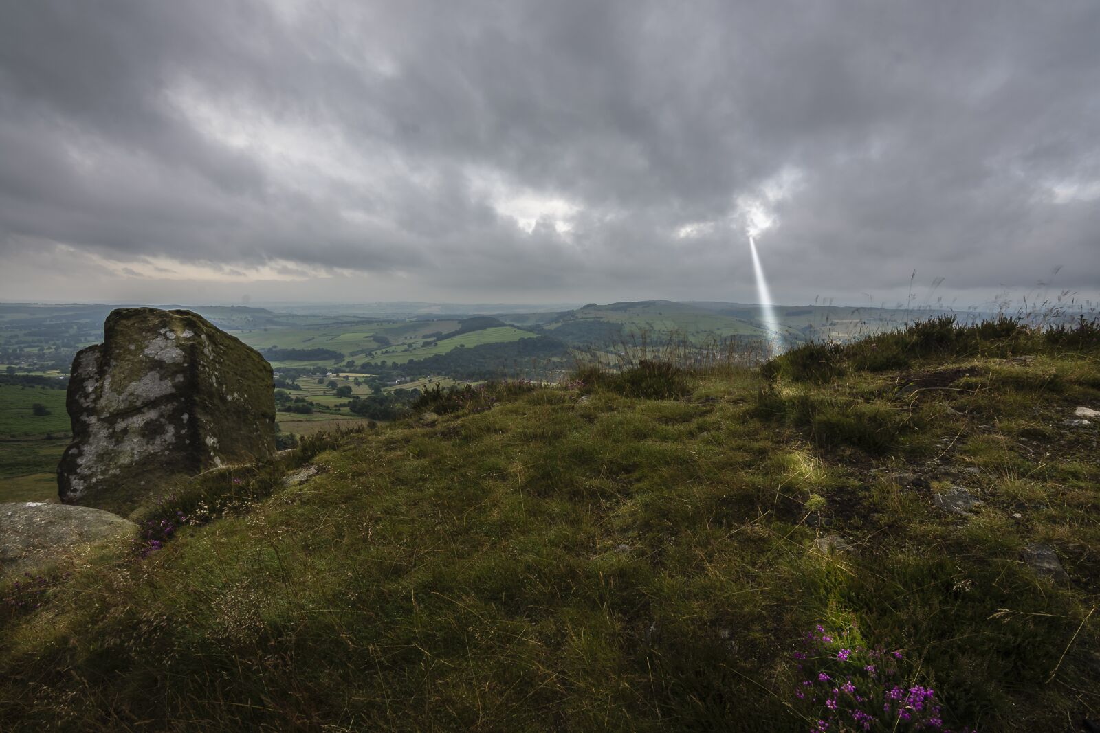 Tokina AT-X Pro 11-16mm F2.8 DX II sample photo. Landscape, grey sky, nature photography
