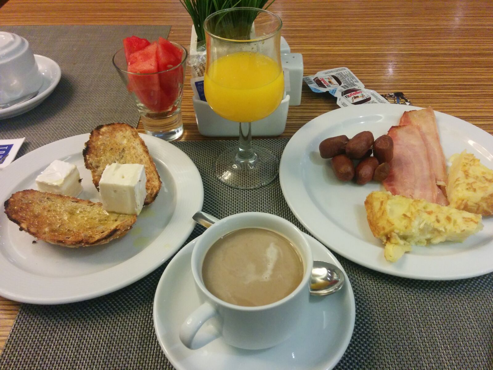 LG Nexus 5 sample photo. Breakfast, hotel, buffet photography