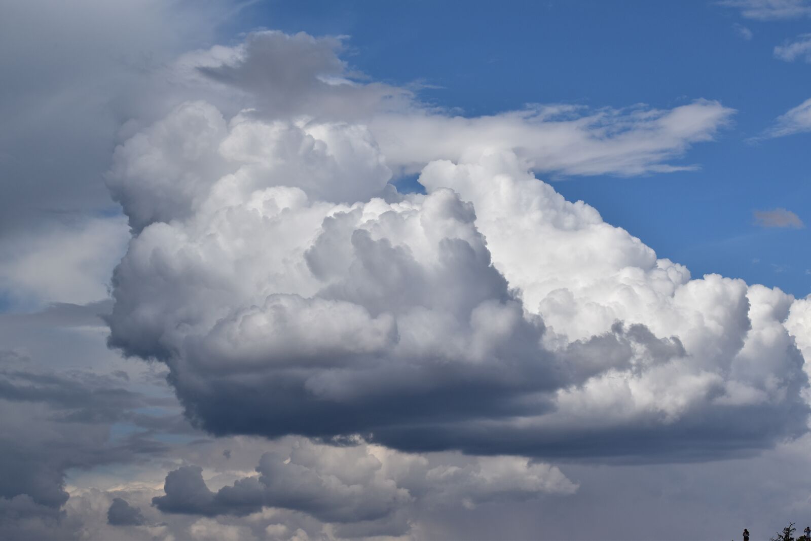 Nikon D5600 sample photo. Cloud, dump, sky photography