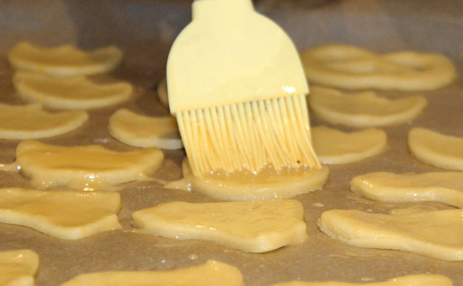 Canon EOS 650D (EOS Rebel T4i / EOS Kiss X6i) sample photo. Dough, cookies, cookie photography