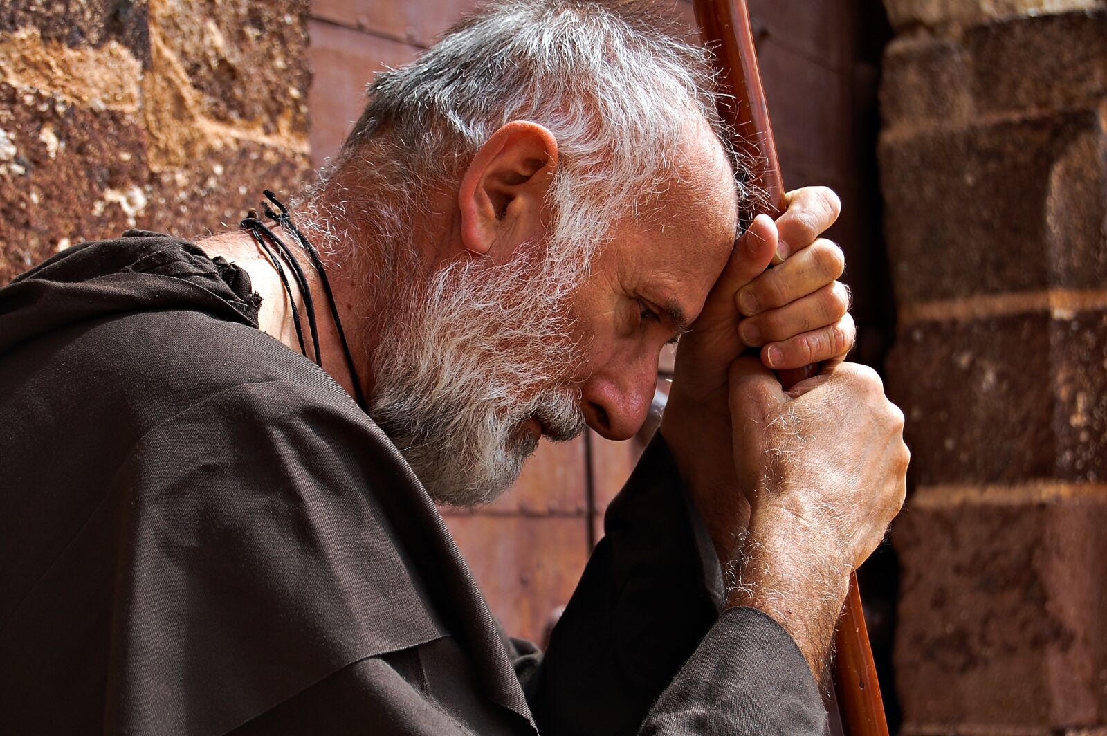 Nikon D40 sample photo. Monk, rest, man photography