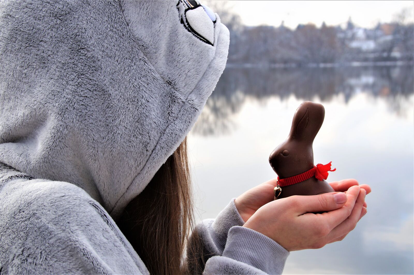 Sony SLT-A58 sample photo. Bunny girl, easter, chocolate photography