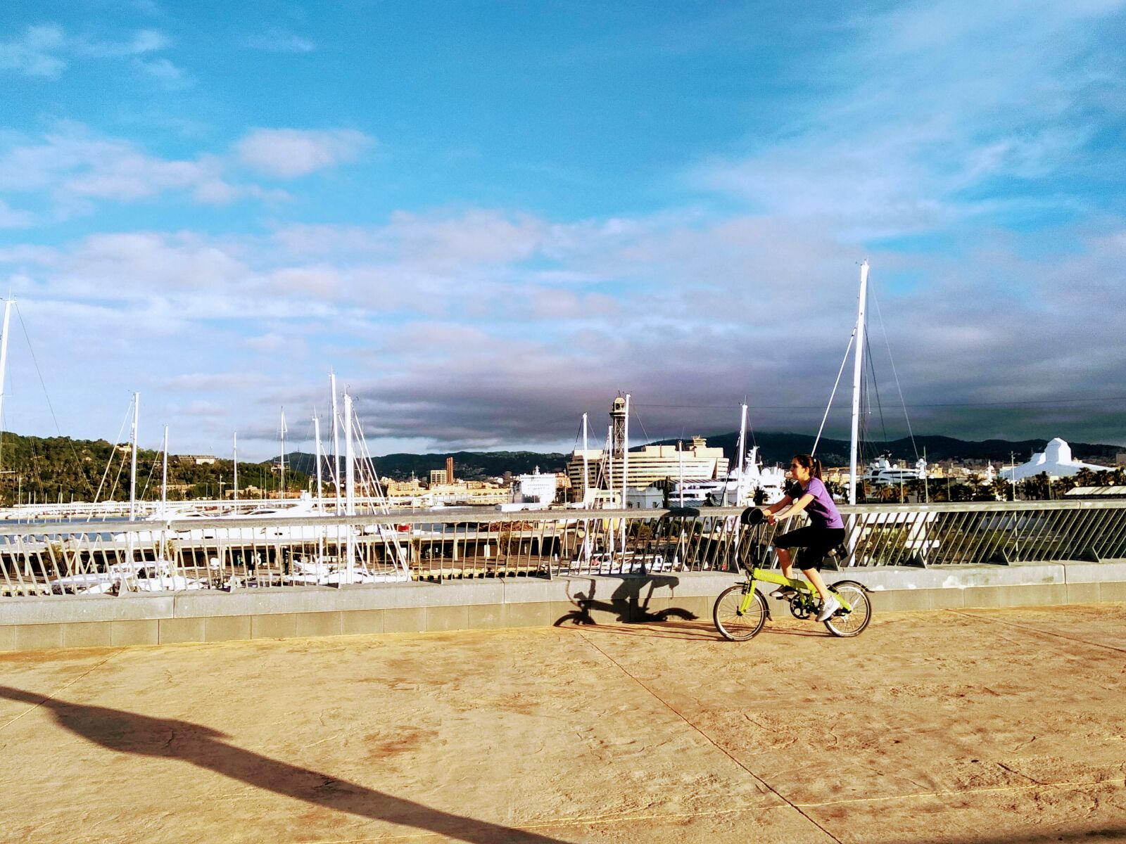 Xiaomi Mi A2 Lite sample photo. Barcelona, port, bicycle photography
