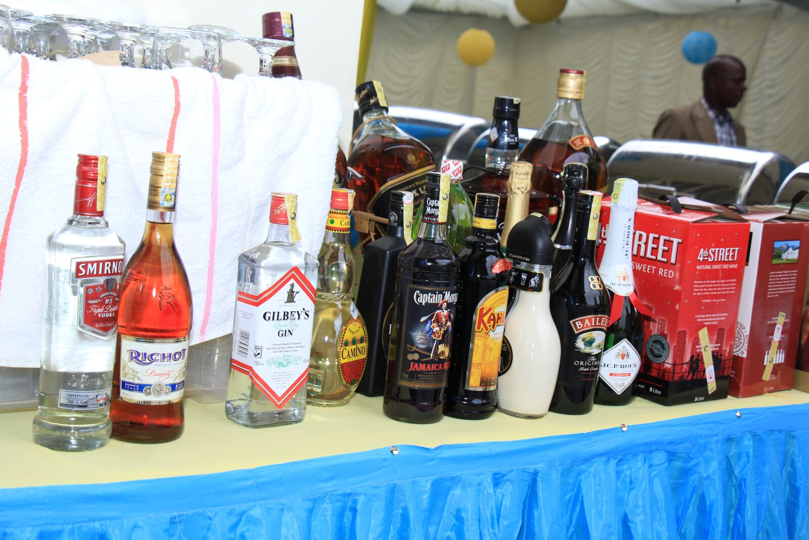 Canon EOS 60D sample photo. Whiskey, alcohol, bar photography