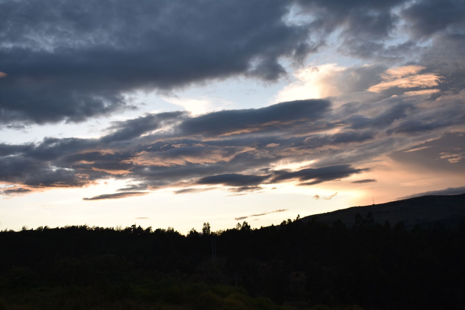 Nikon D3400 sample photo. Sunset, orange, clouds photography