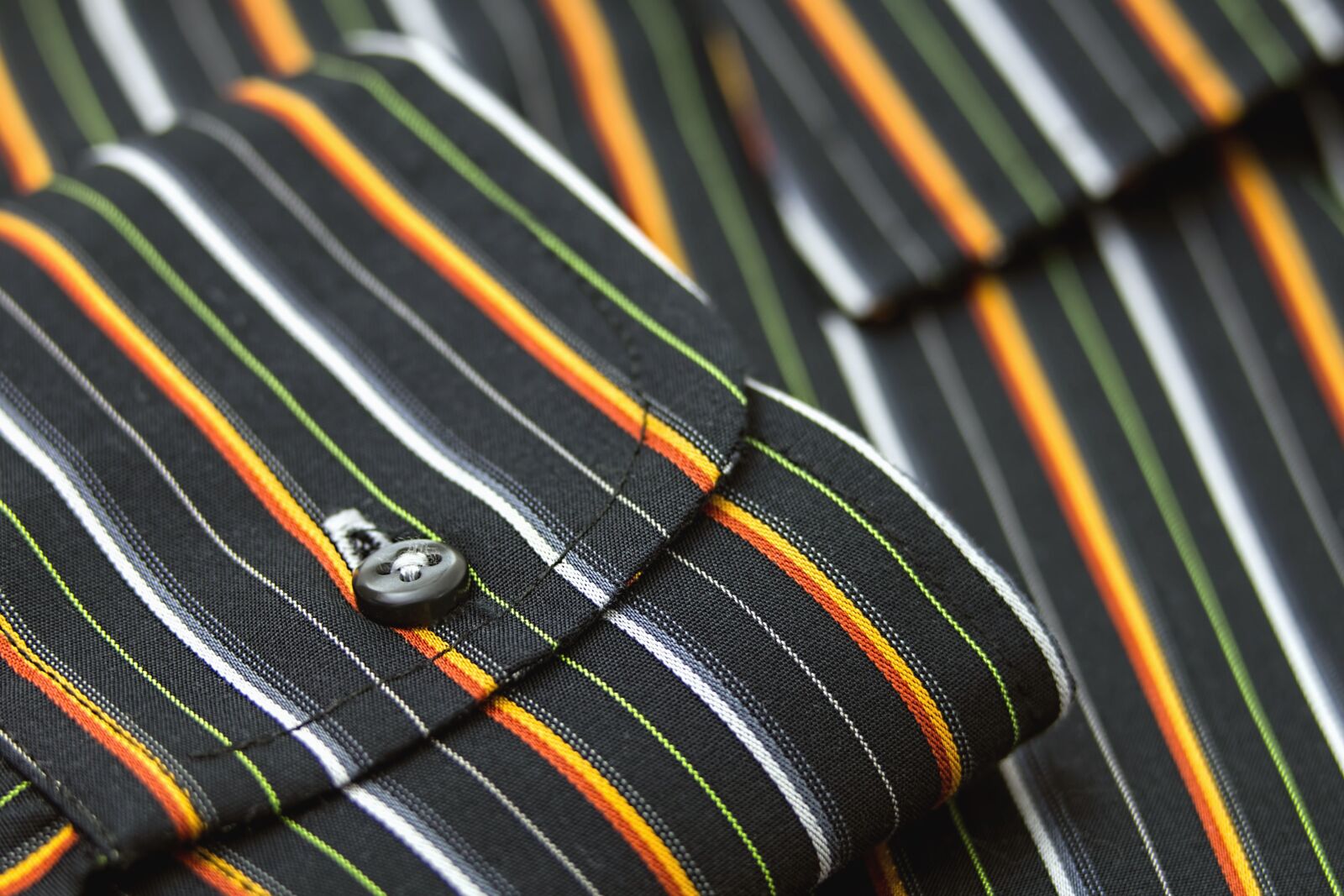 Canon EOS 70D sample photo. Shirt button, cloth, shirt photography
