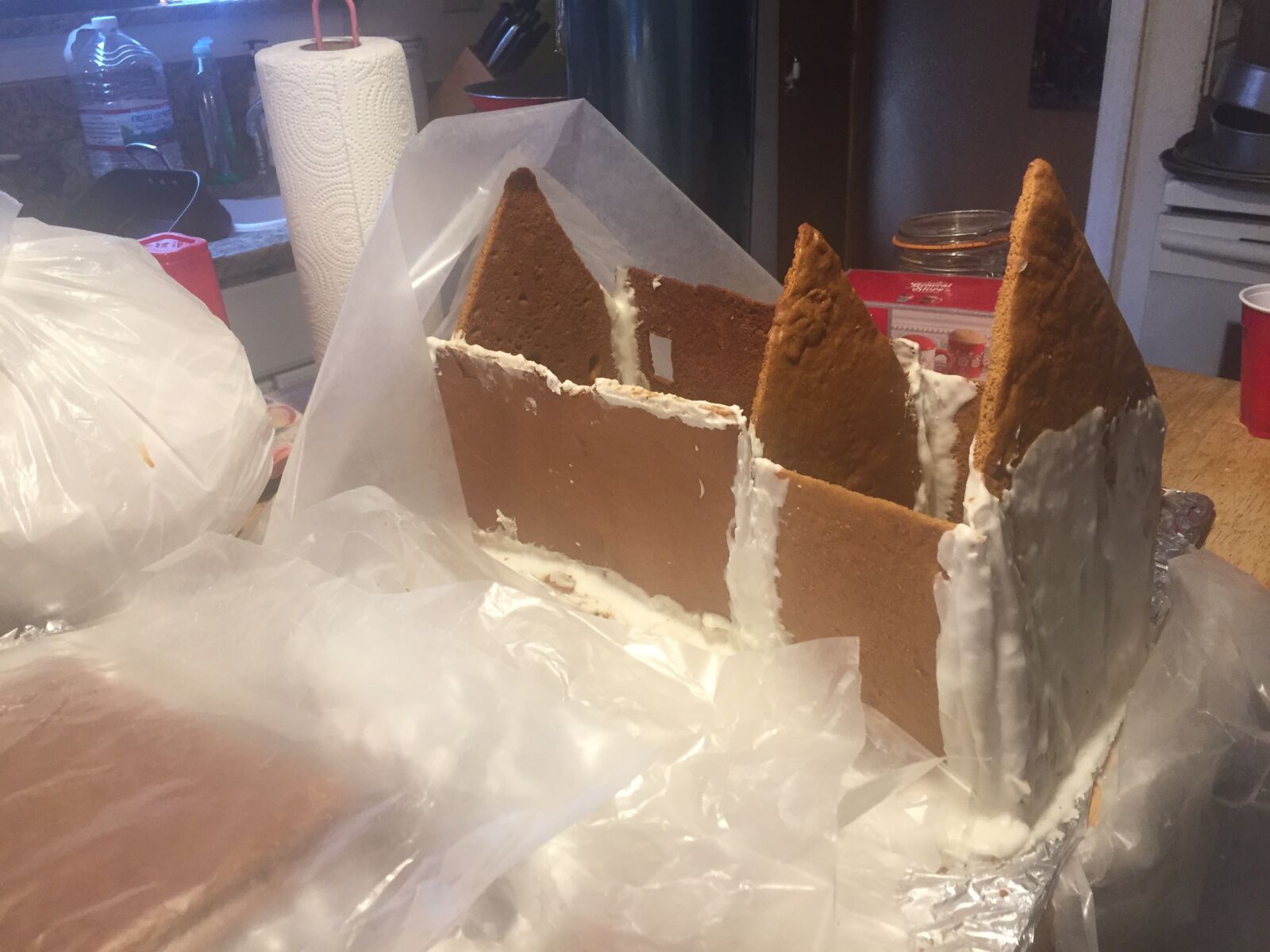 iPhone 6 back camera 4.15mm f/2.2 sample photo. Christmas, ginger, bread photography