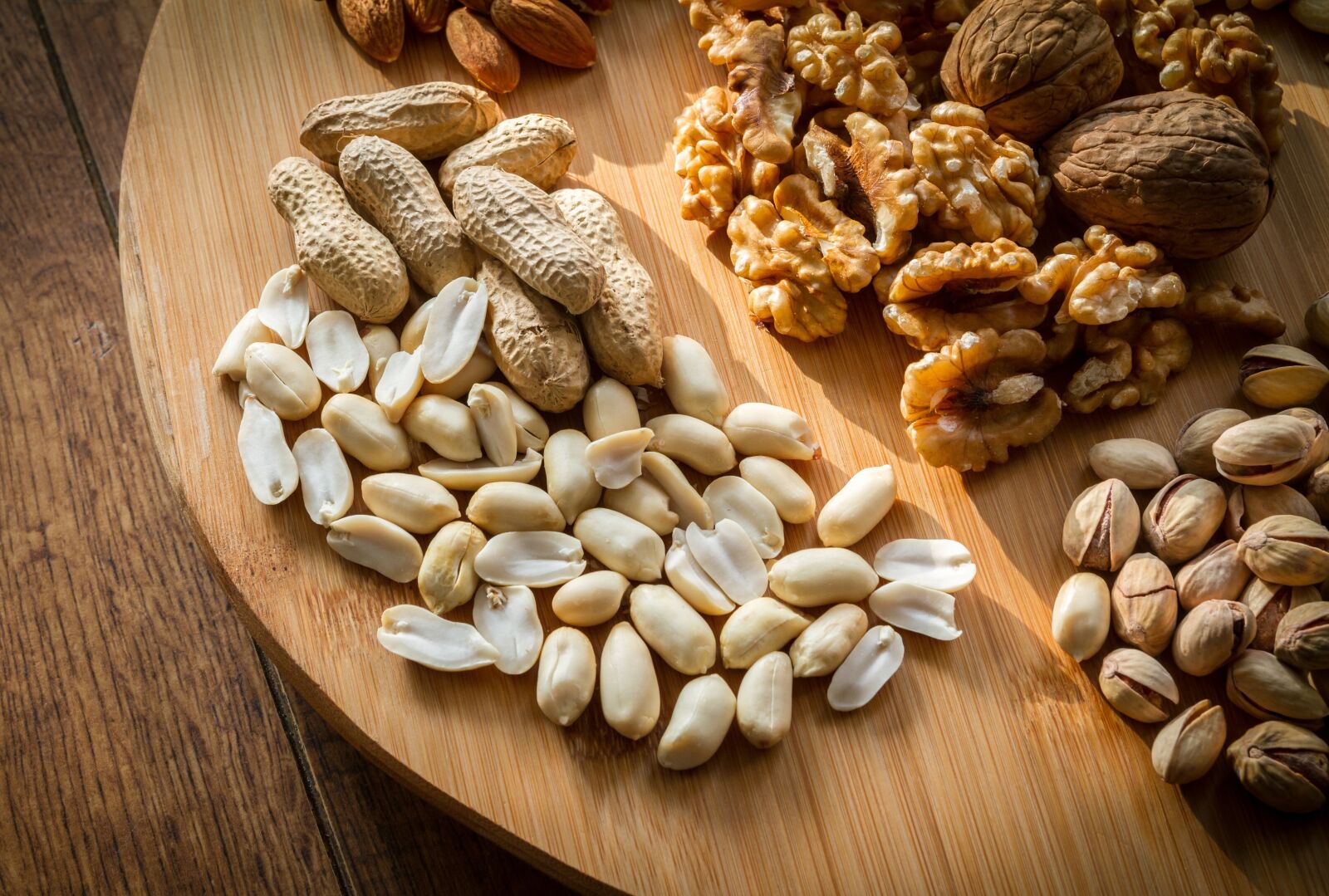 Canon EOS 7D sample photo. Mixed, nuts, selection photography