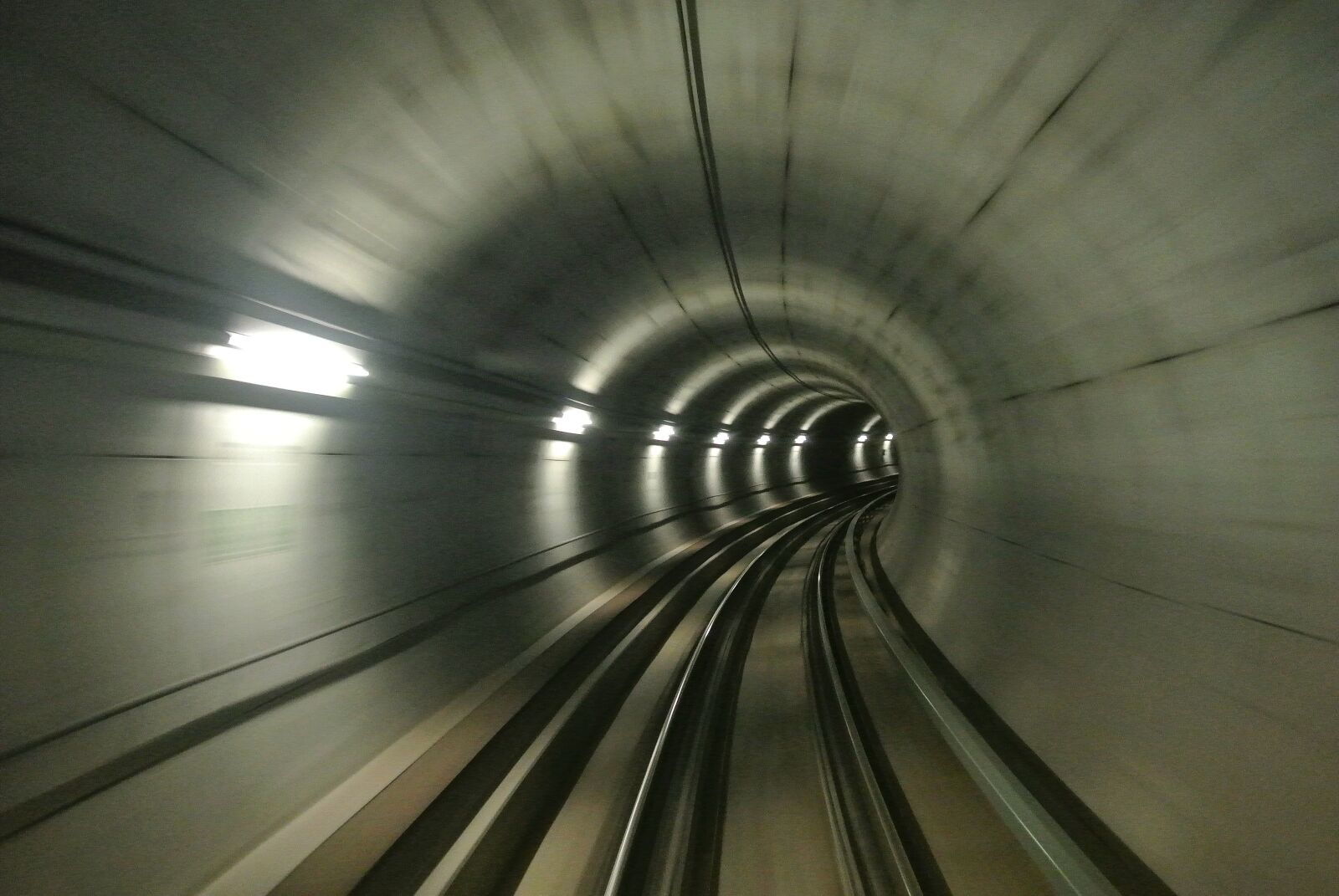 Nikon 1 Nikkor VR 10-30mm F3.5-5.6 sample photo. Railway, ubahn, transit photography