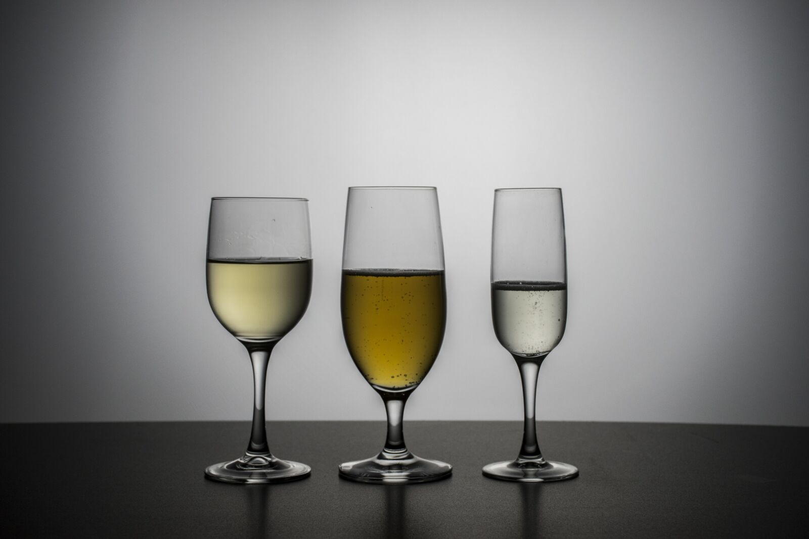 Nikon D5600 sample photo. Wine, alcoholic drink, bebe photography