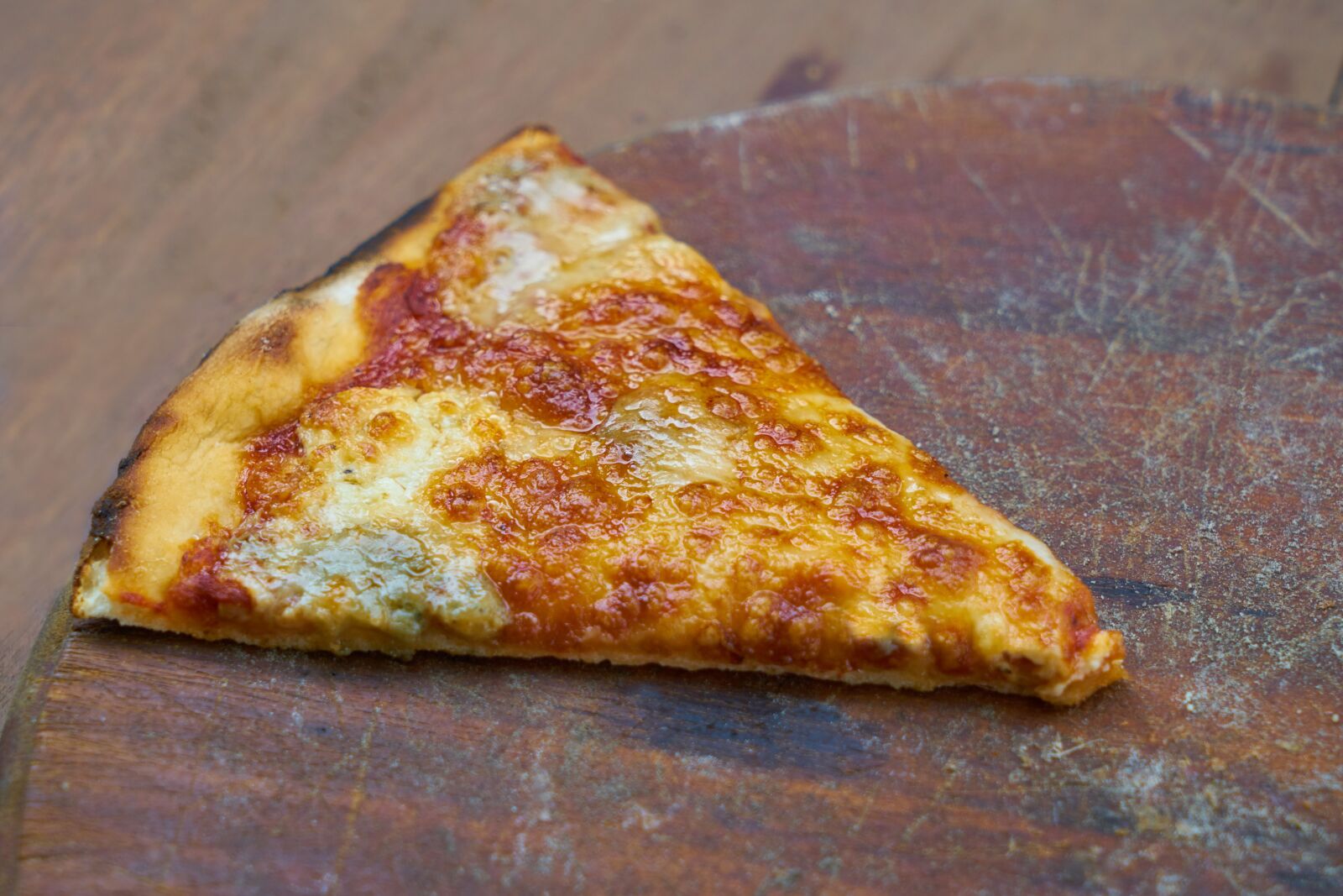 Sony a7R II sample photo. Pizza, slice, food photography