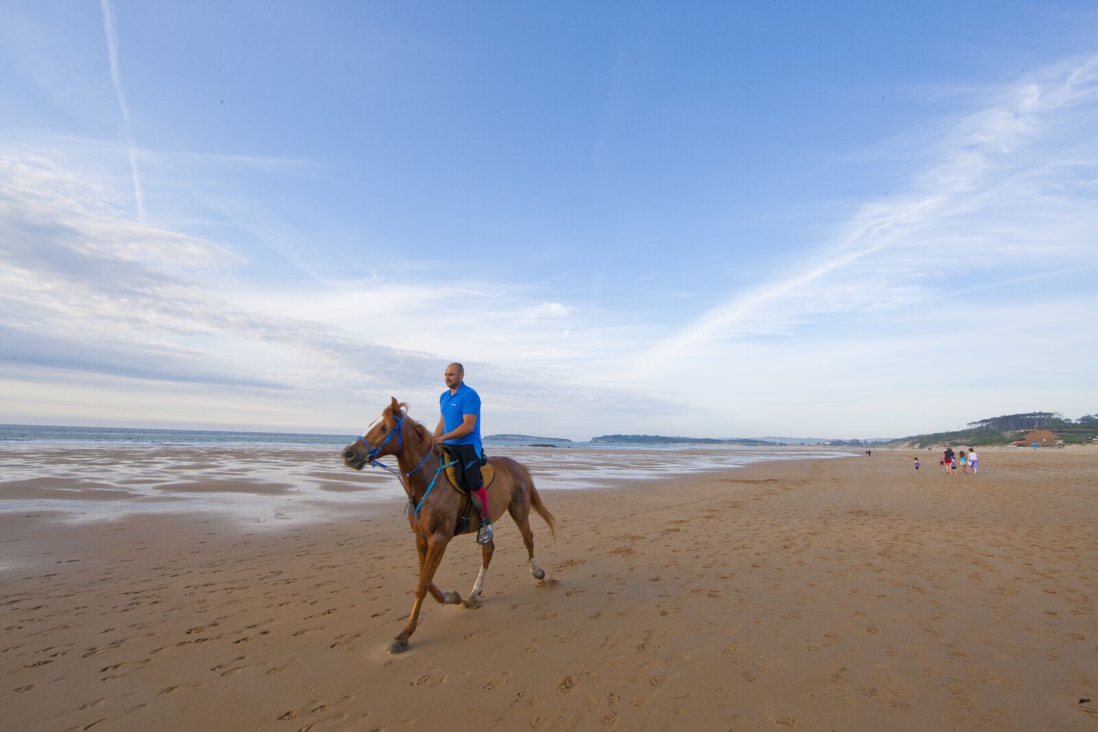Canon EOS-1Ds Mark III sample photo. Sand, beach, sea photography