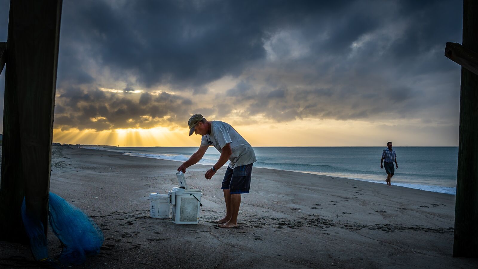 24mm F1.4 sample photo. Beach, sunrise, emerald isle photography