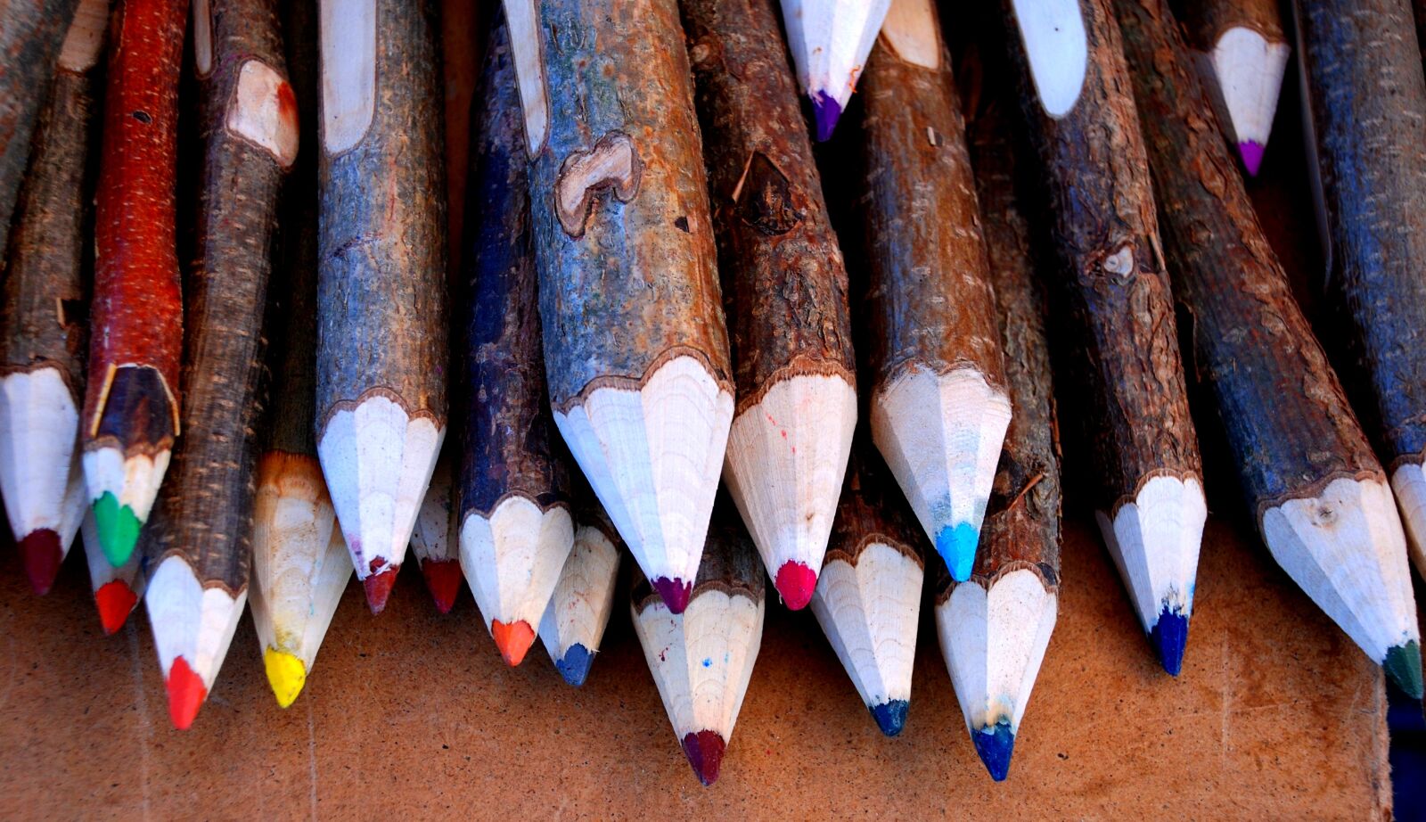 Nikon D80 sample photo. Pencil, sharp, color photography