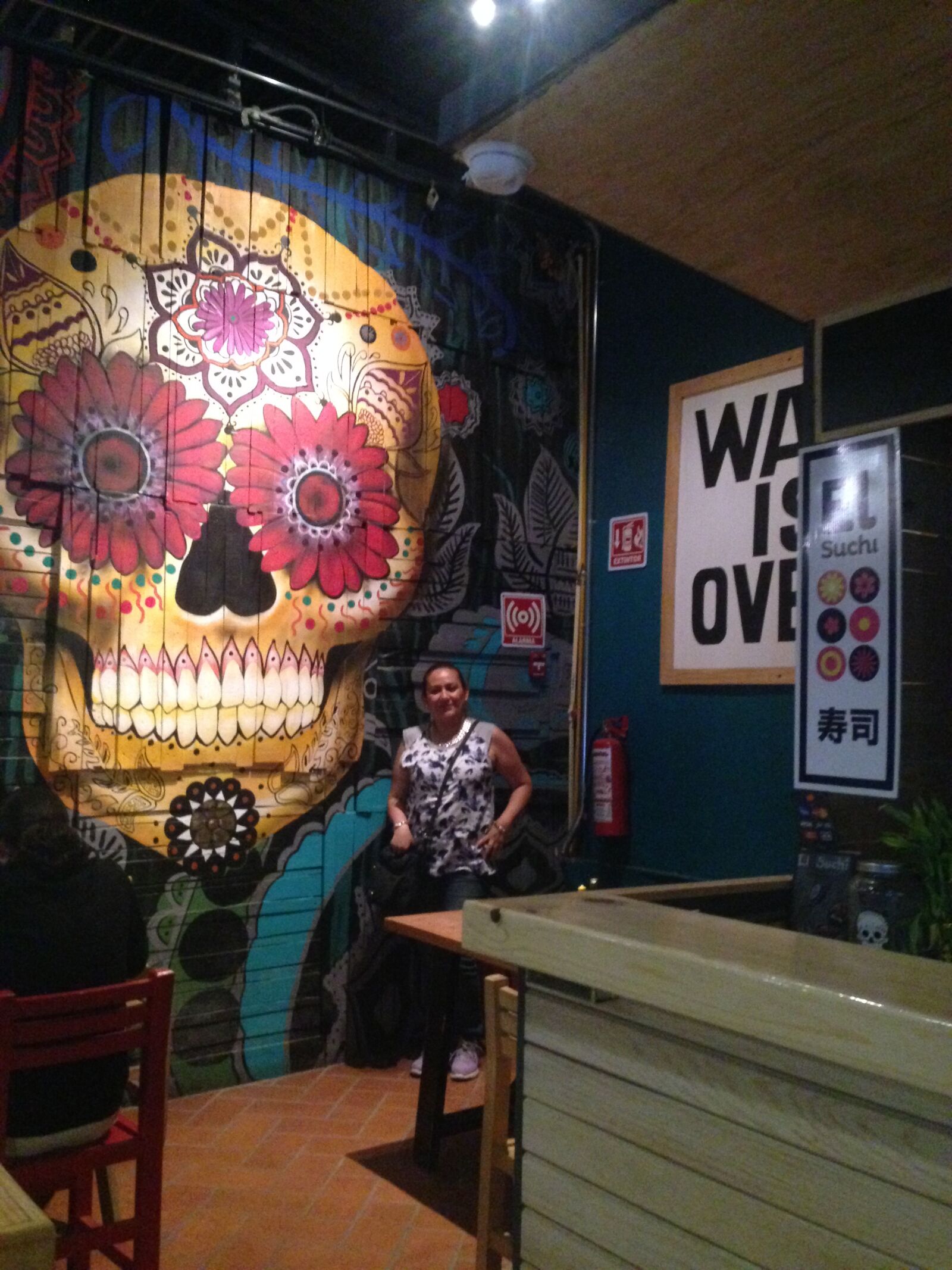 iPhone 5 back camera 4.12mm f/2.4 sample photo. Bar, skull, party photography