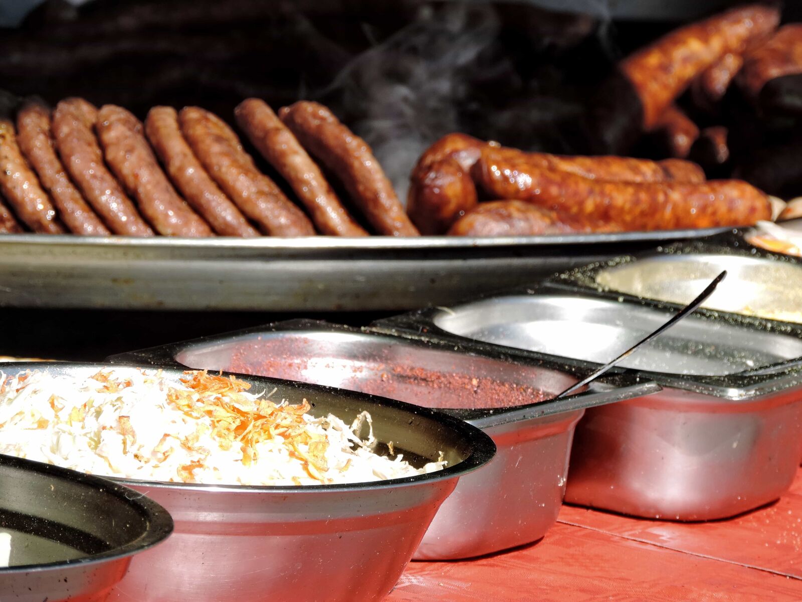 Nikon Coolpix P520 sample photo. Barbecue, fast food, sausage photography