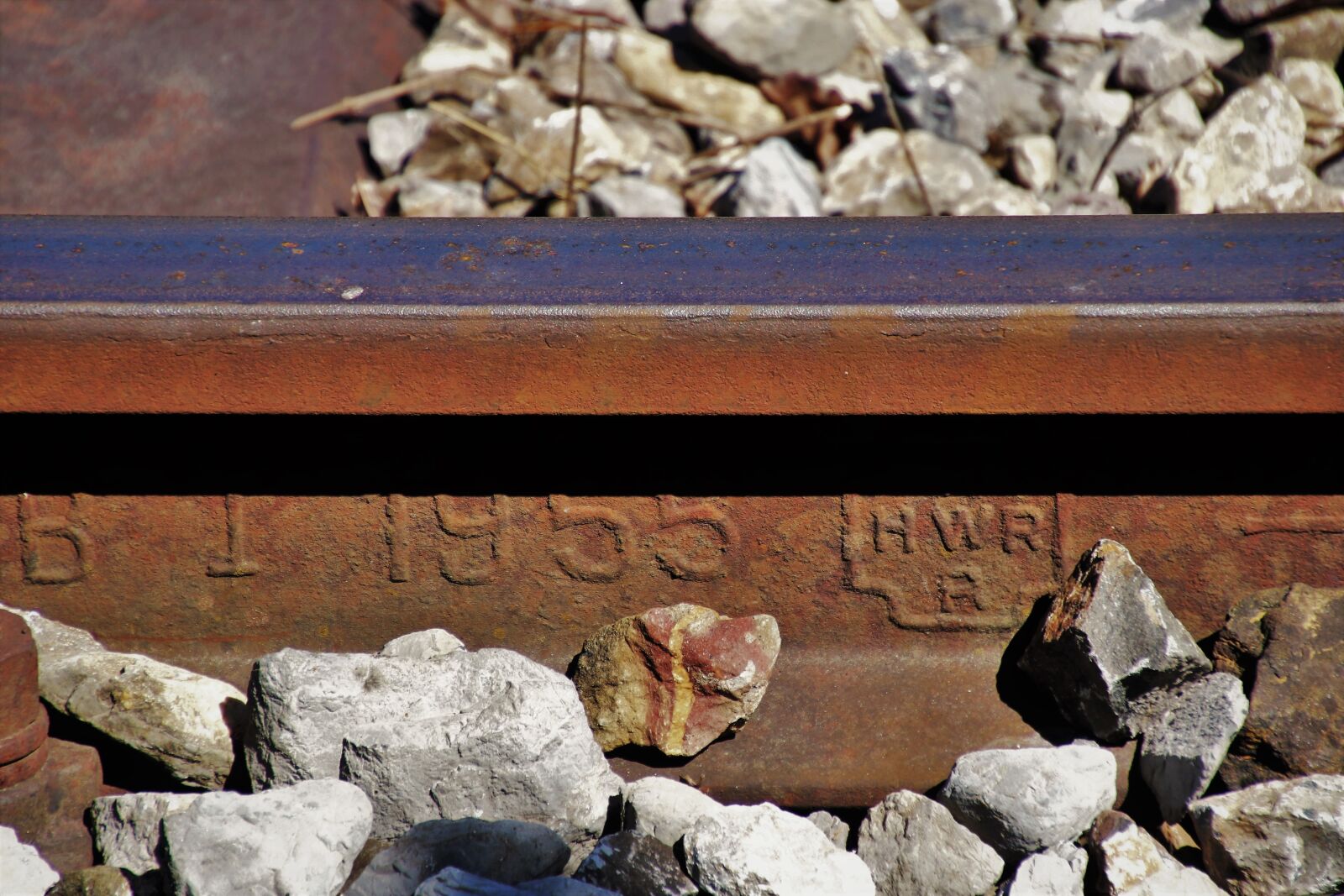 Canon EOS 80D sample photo. Splint, rust, rusty photography