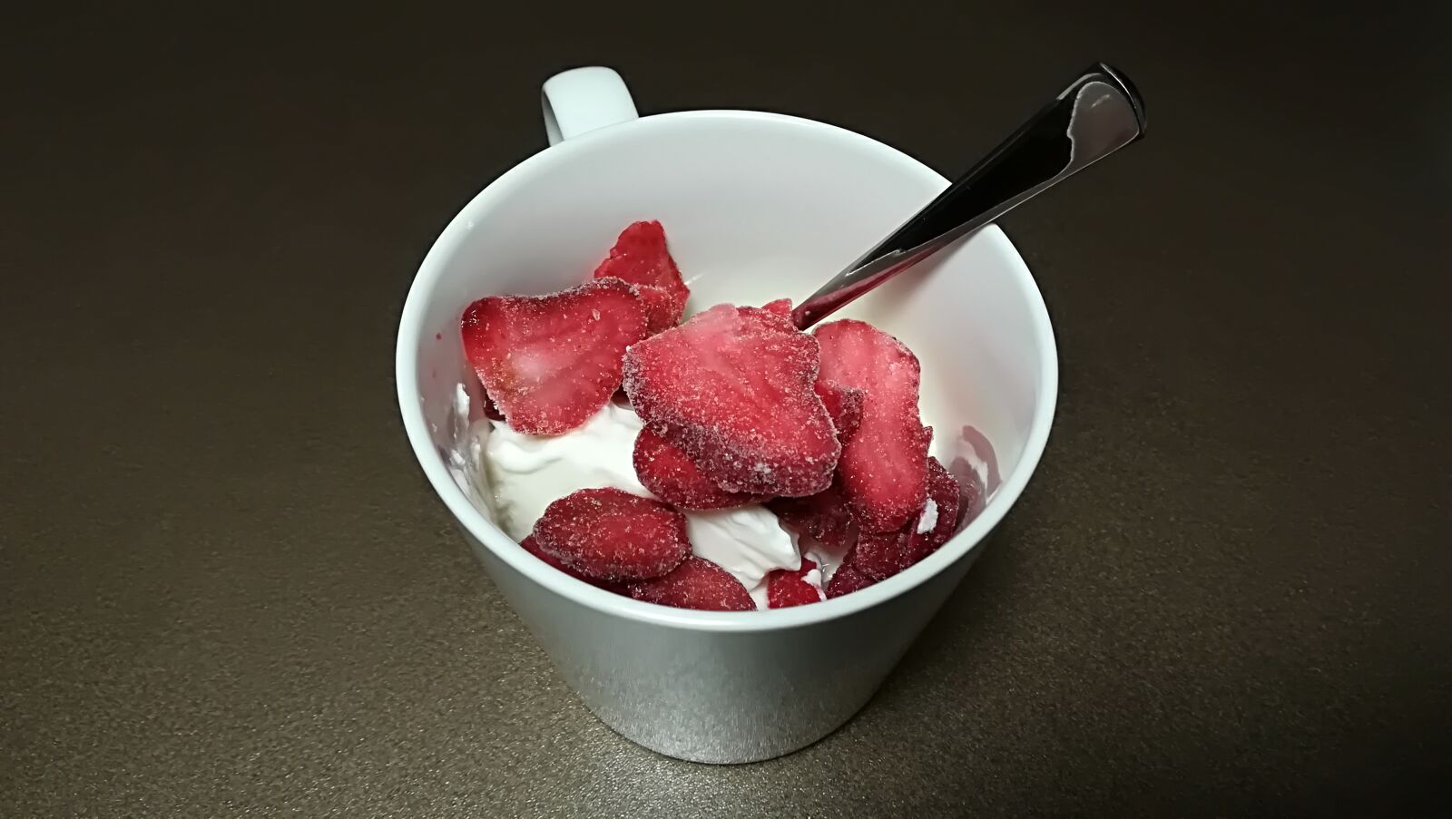HUAWEI P10 lite sample photo. Strawberries, yogurt, food photography