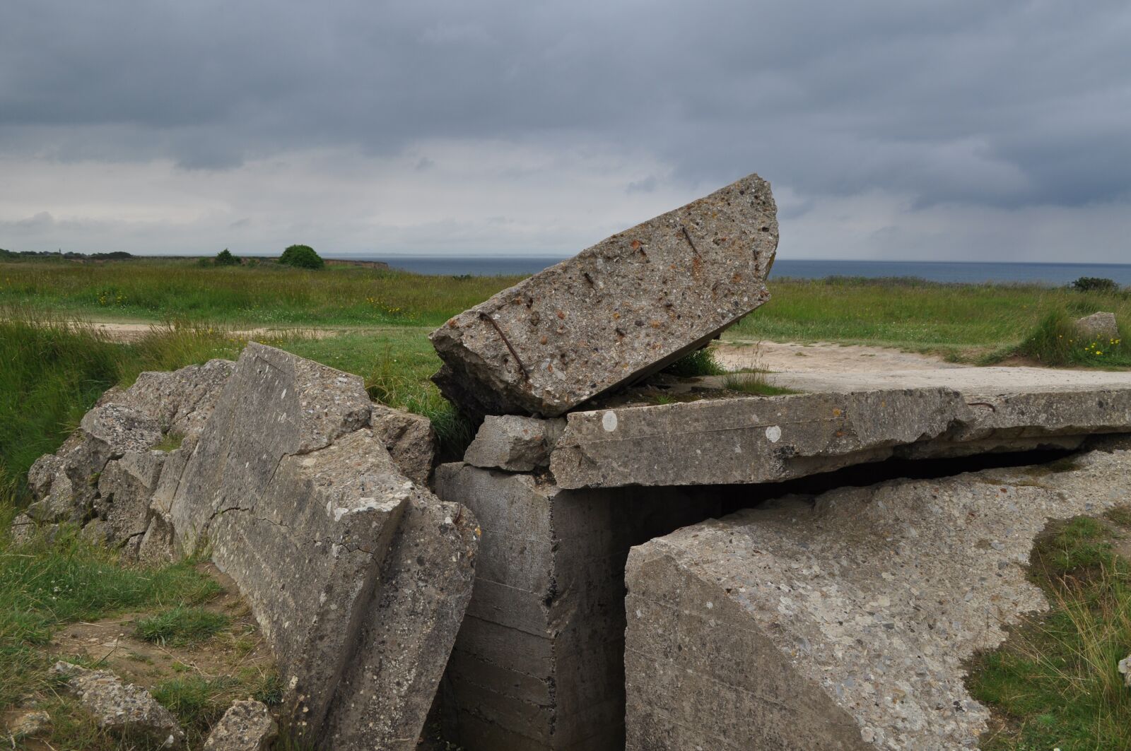 Nikon D5000 sample photo. Fortification, world war 2, normandy photography