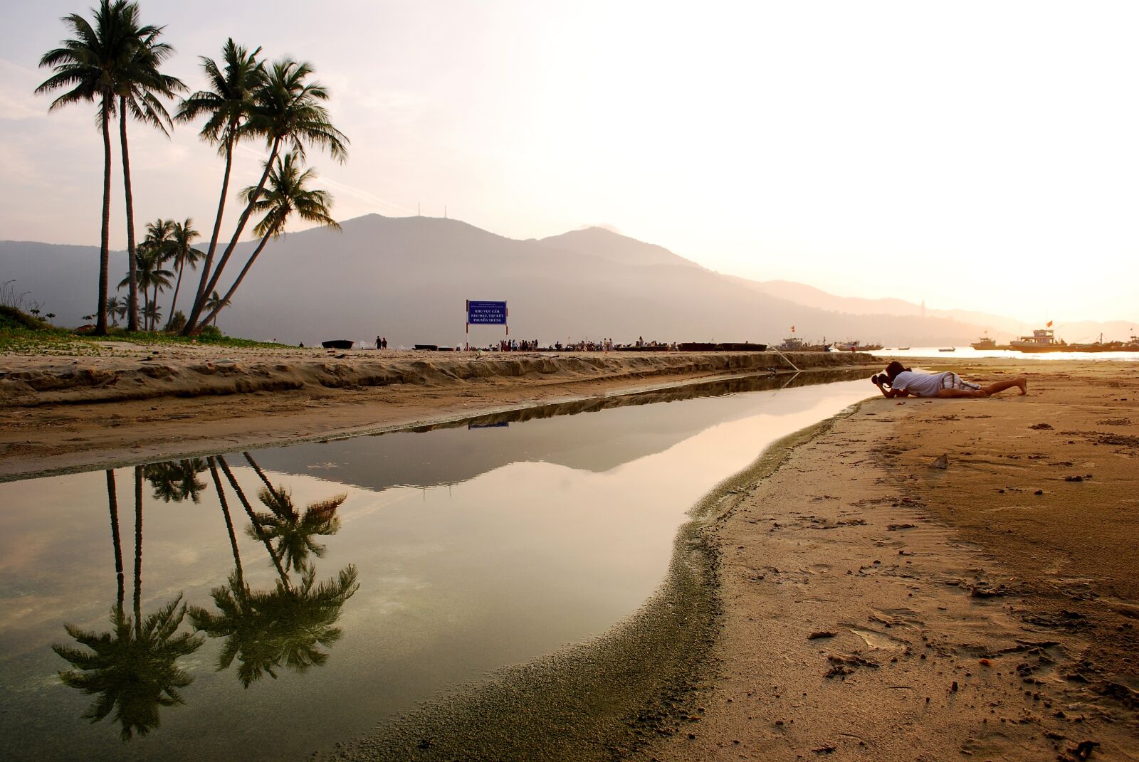Nikon D60 sample photo. Paparazzi, photography, scenery photography