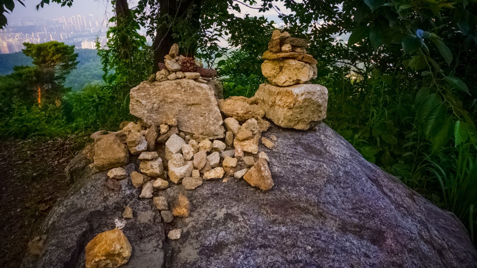 Sony a6400 sample photo. Stone tower, section, republic photography