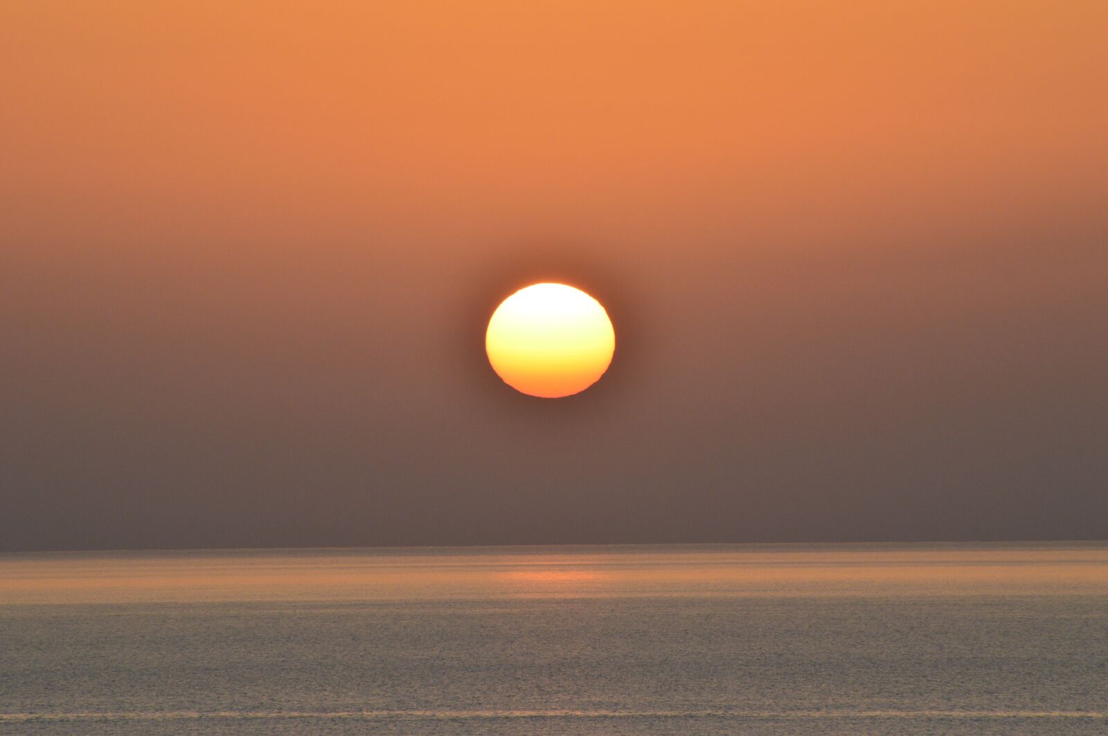 Nikon D3200 sample photo. Sunrise, sea sunrise, morning photography