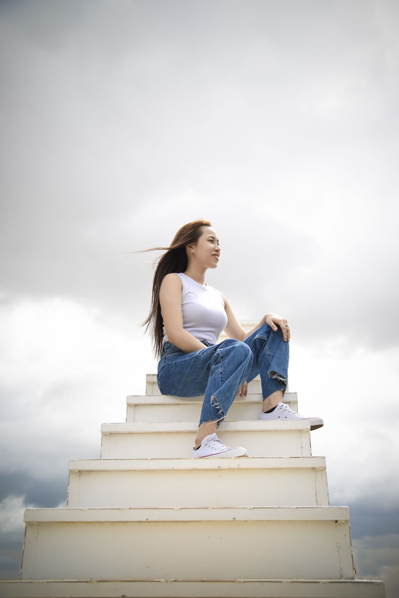Canon EOS 6D Mark II sample photo. Girl, straight, heaven photography