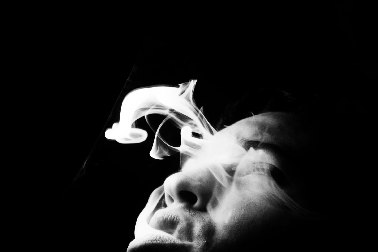 Sony Alpha DSLR-A350 sample photo. Man, black and white photography