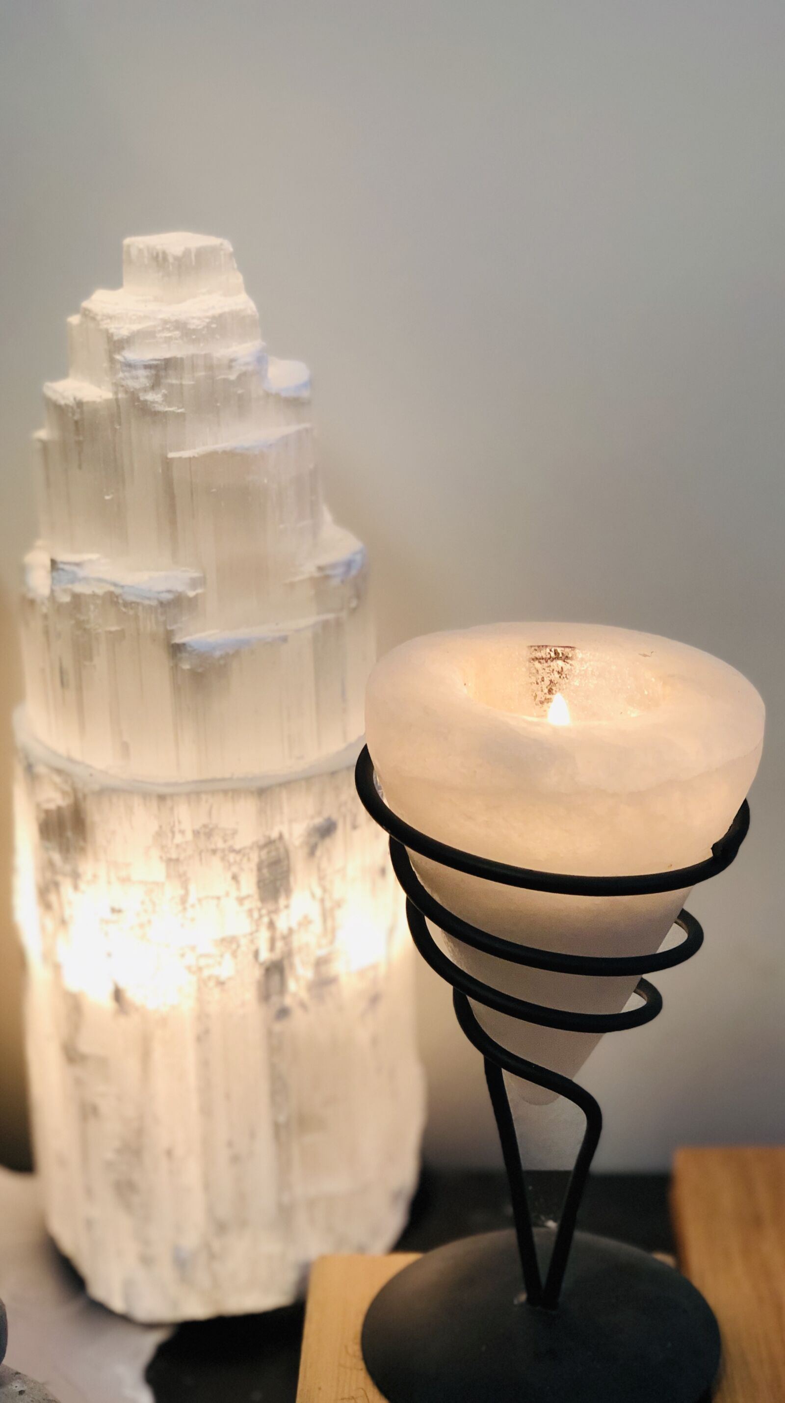 iPhone 8 Plus back dual camera 6.6mm f/2.8 sample photo. Selenite lamps, selenite candle photography