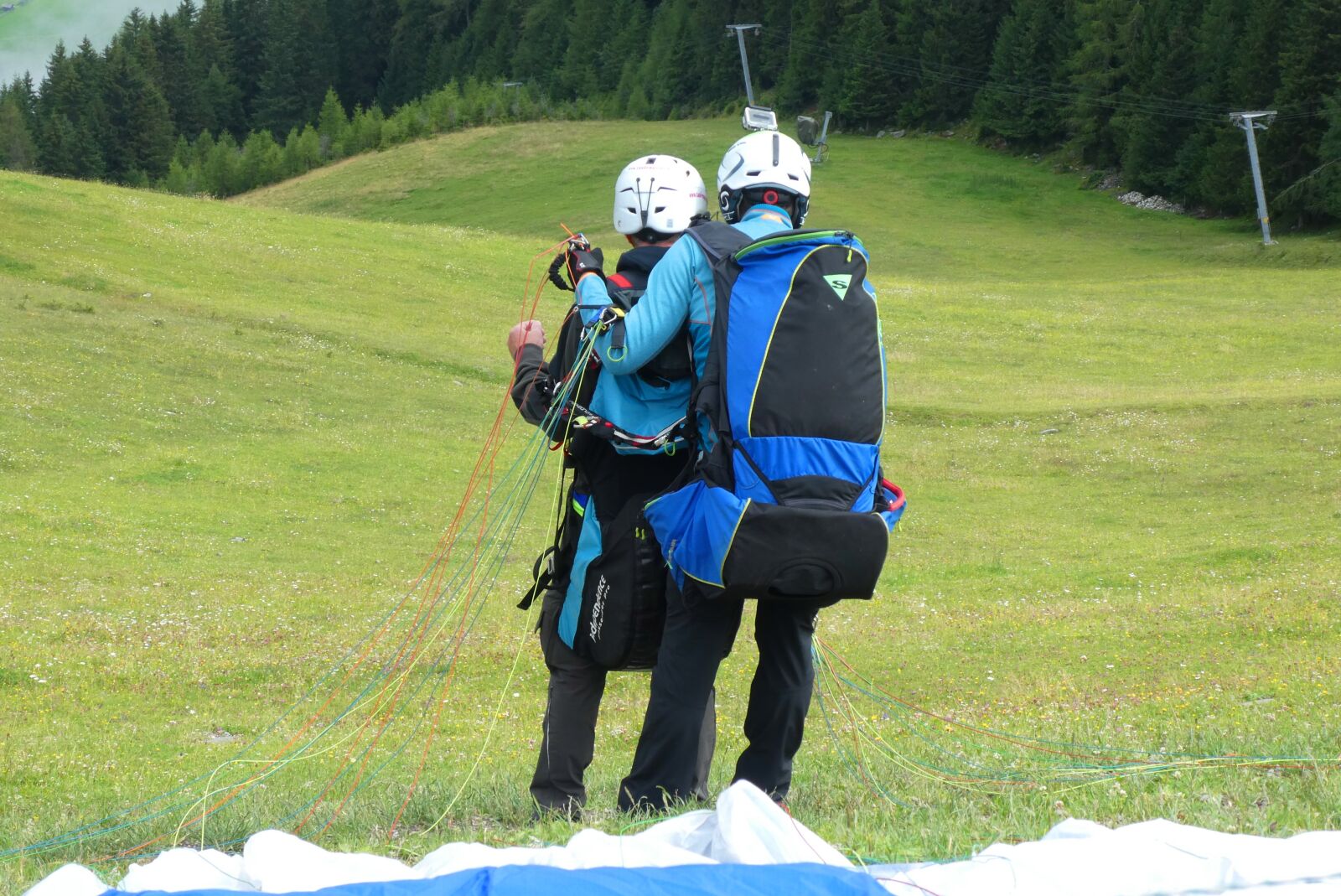 Panasonic Lumix DC-ZS70 (Lumix DC-TZ90) sample photo. Tandem jump, paragliding, sports photography