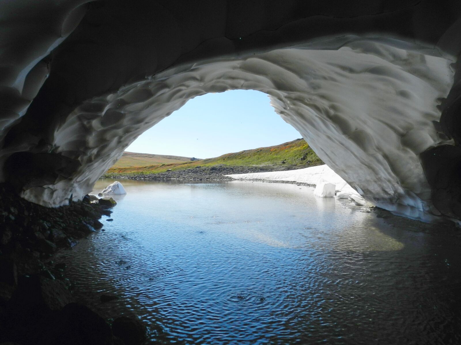 Nikon Coolpix P500 sample photo. Snow cave, creek, snowdrift photography