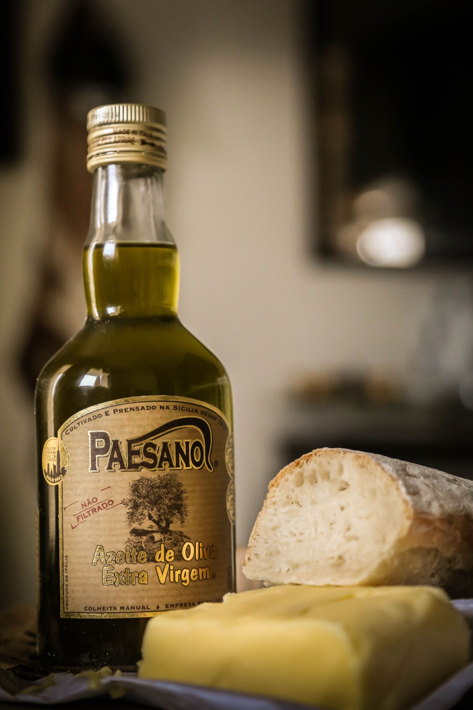 Canon EOS 6D + Canon EF 24-105mm F4L IS USM sample photo. Bread, oil, butter photography