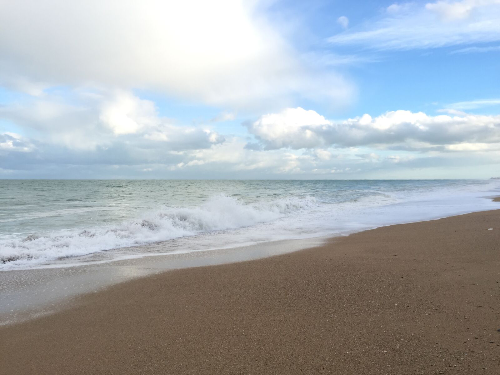 Apple iPhone 6 sample photo. Beach, sun, sea photography