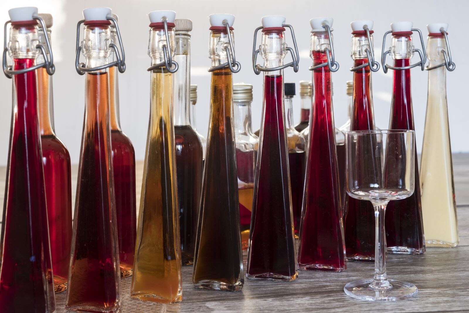 Fujifilm XF 18-55mm F2.8-4 R LM OIS sample photo. Liqueur, alcohol, brandy photography
