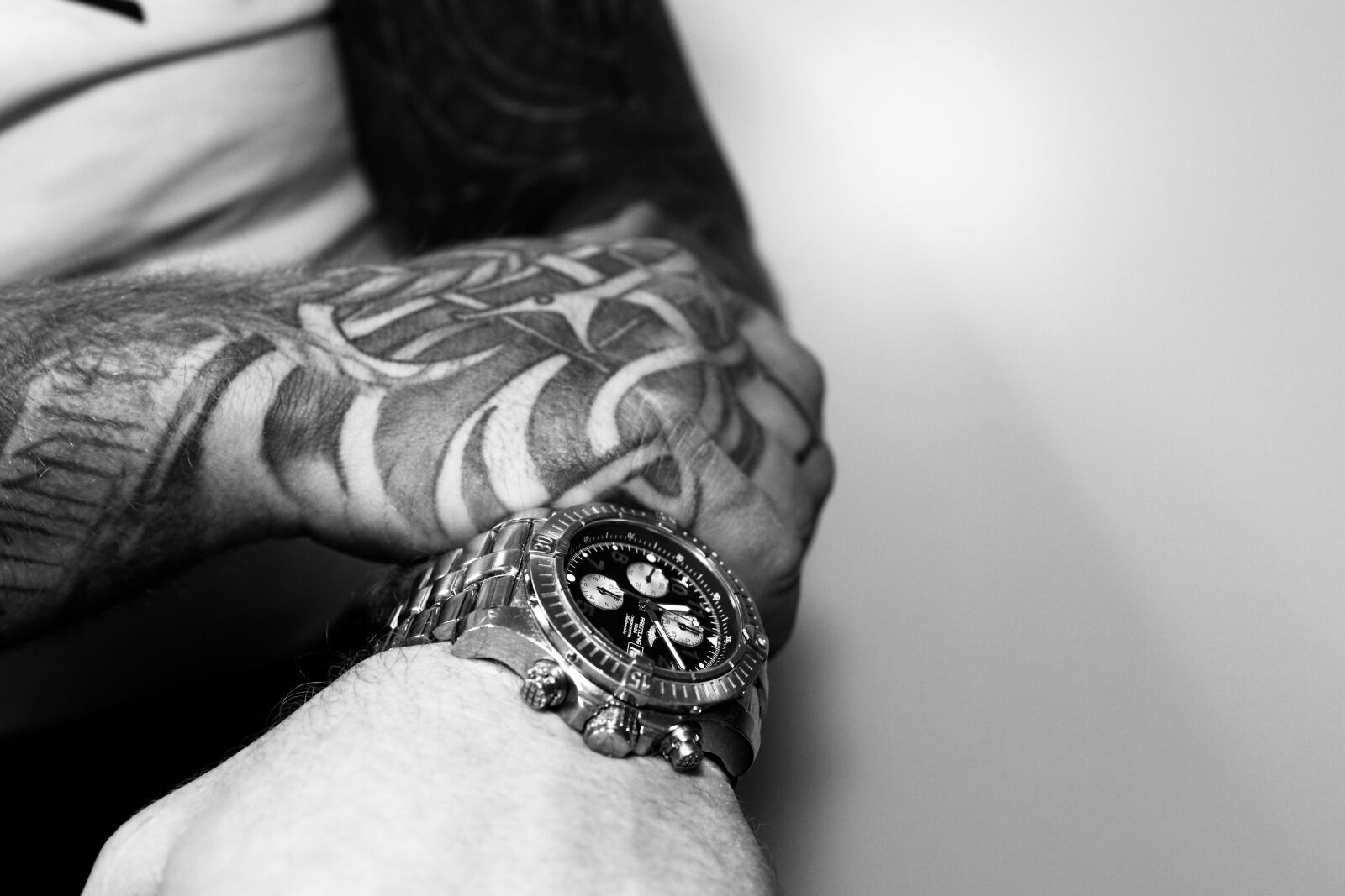 Canon EOS 7D Mark II sample photo. Tattoo, man, hand photography